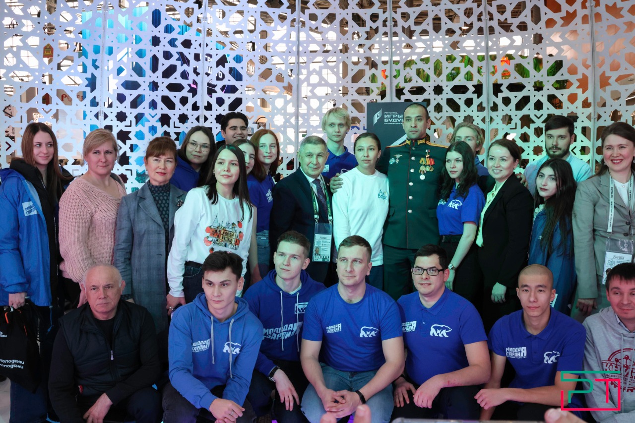 «Яшь юлдаш — Молодой попутчик»: татарстанская молодежь побывала на ВДНХ