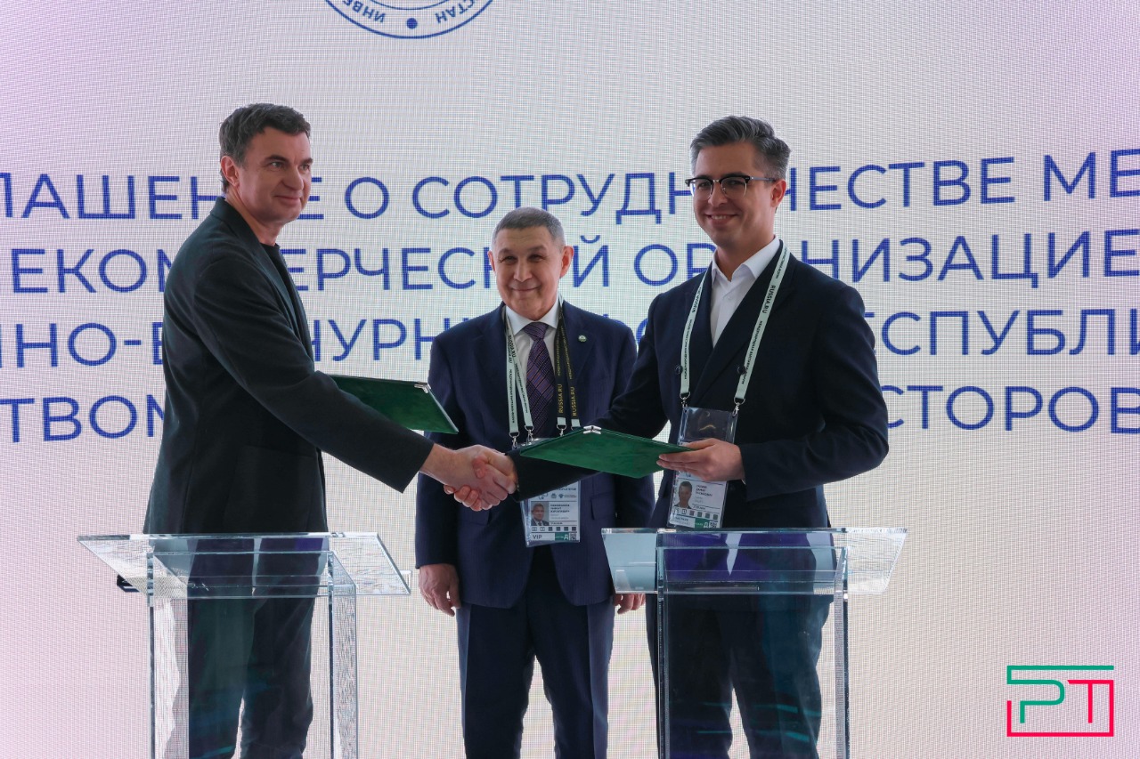 «Яшь юлдаш — Молодой попутчик»: татарстанская молодежь побывала на ВДНХ