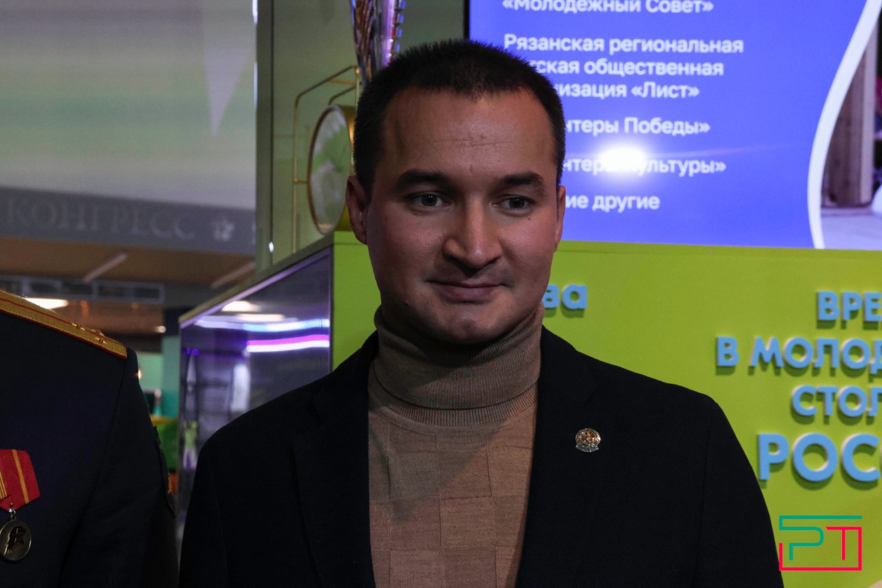 «Яшь юлдаш — Молодой попутчик»: татарстанская молодежь побывала на ВДНХ