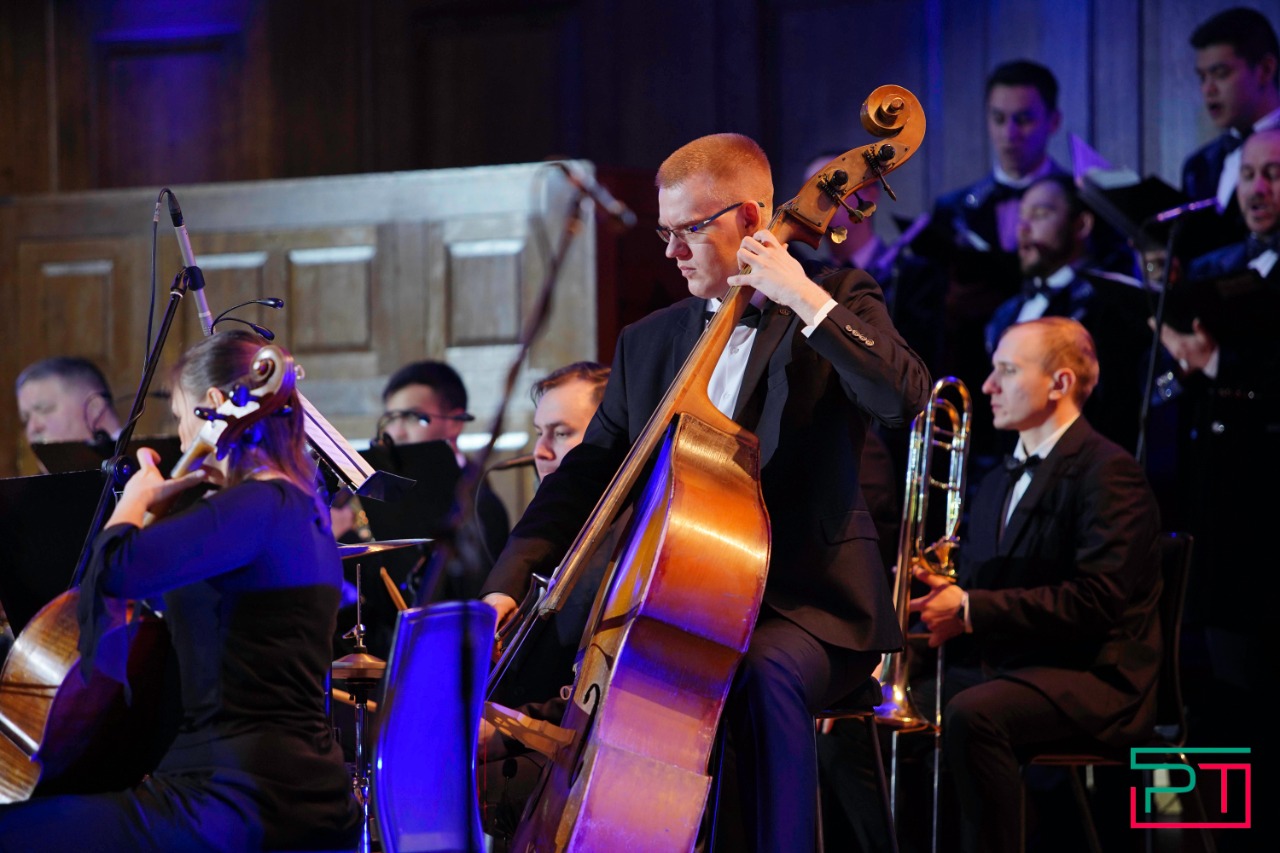 Минниханов посетил концерт, посвященный Дню защитника Отечества