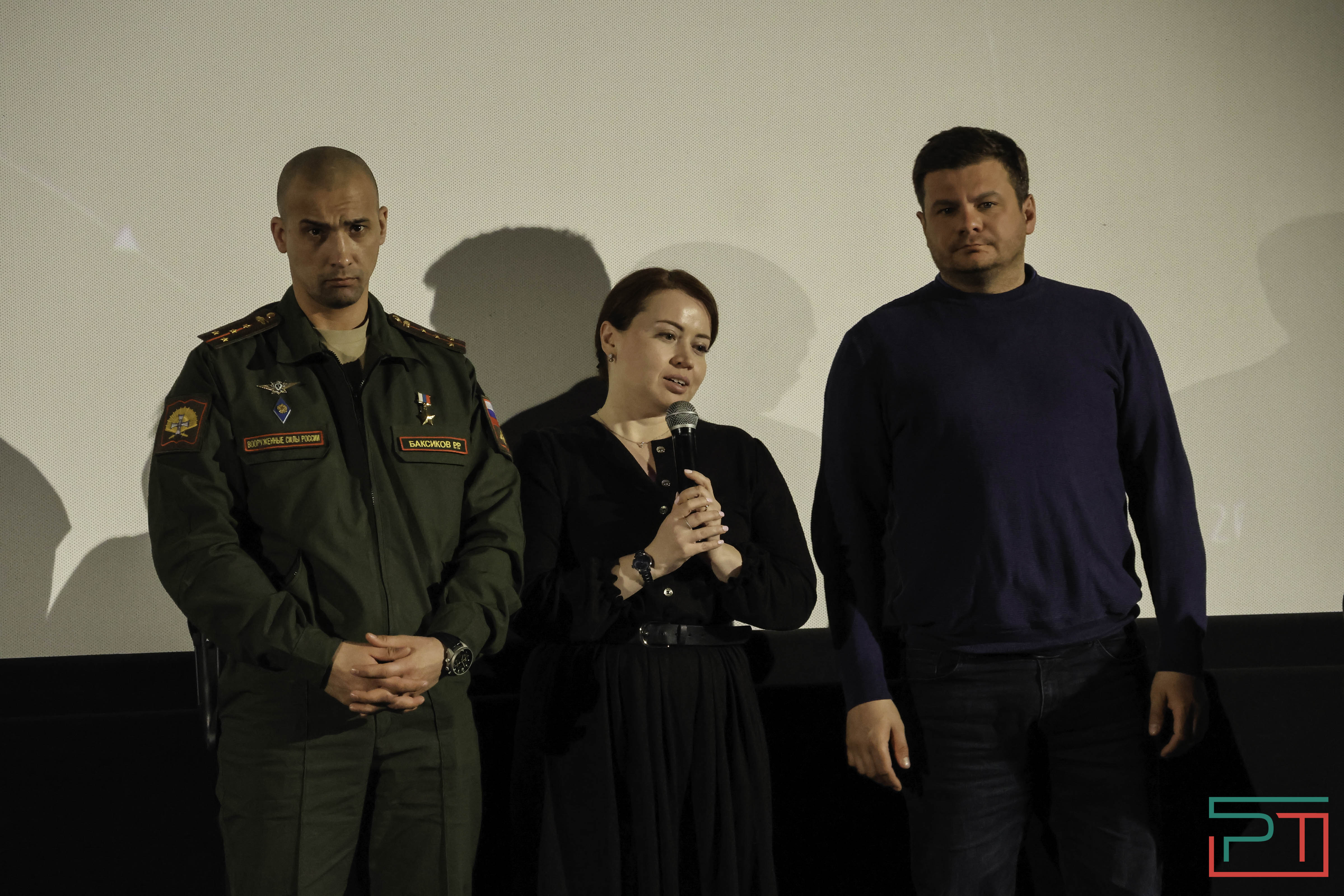 «СВОими глазами»: в Казани прошел показ фильма блогеров