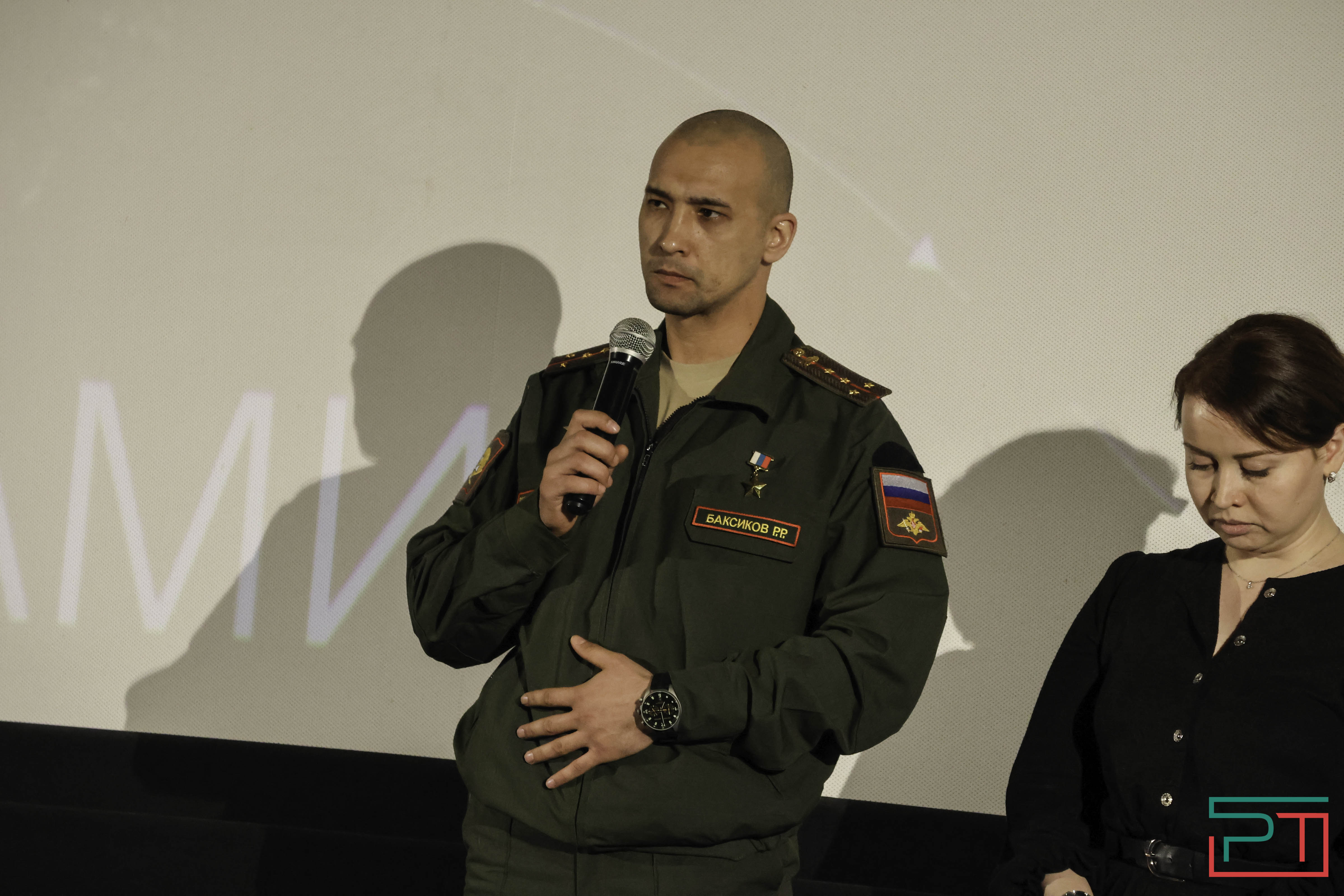 «СВОими глазами»: в Казани прошел показ фильма блогеров