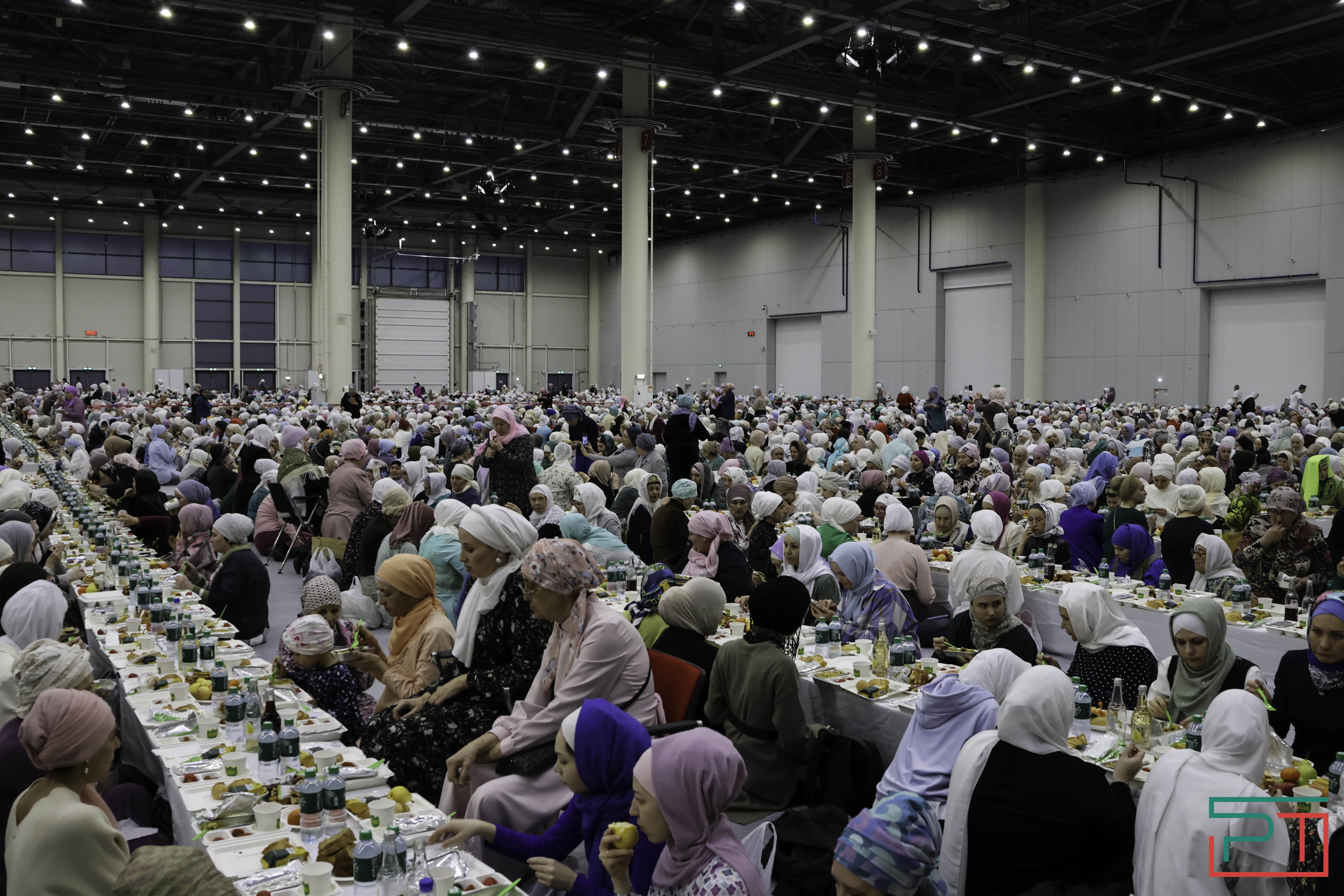 12 тысяч человек собрал 12-й Республиканский ифтар в Казани