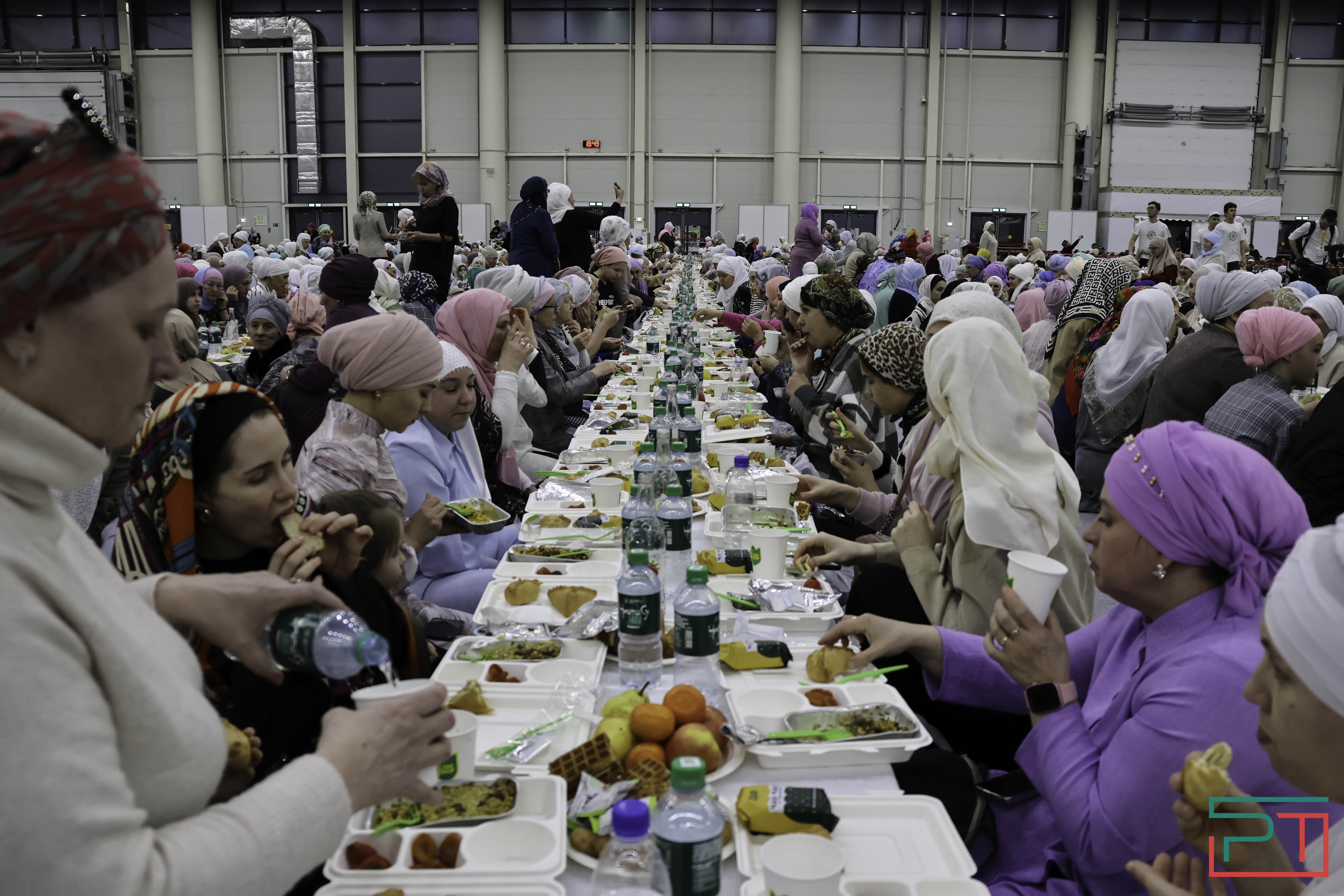 12 тысяч человек собрал 12-й Республиканский ифтар в Казани