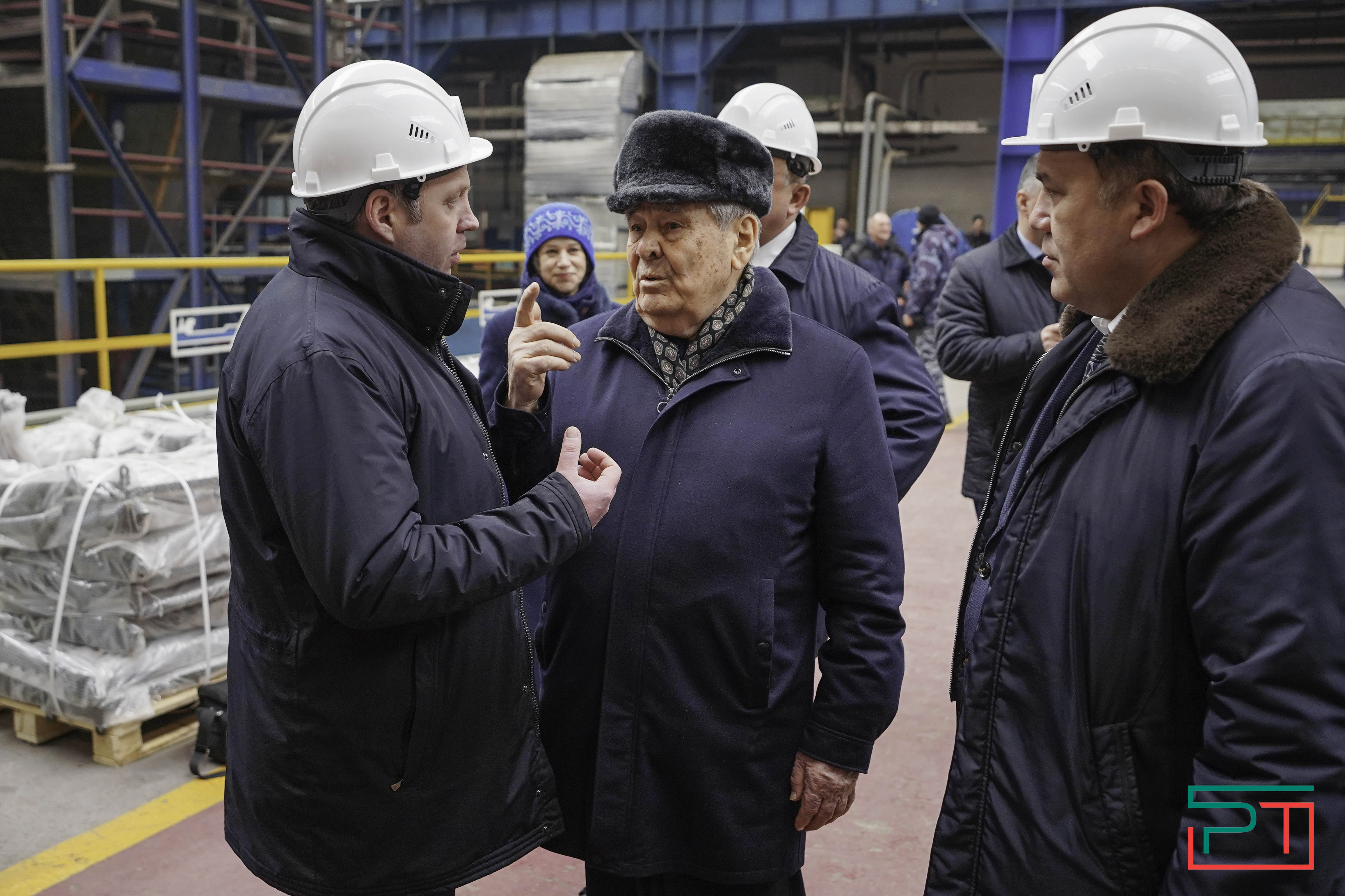 Шаймиев посетил Зеленодольский судостроительный завод