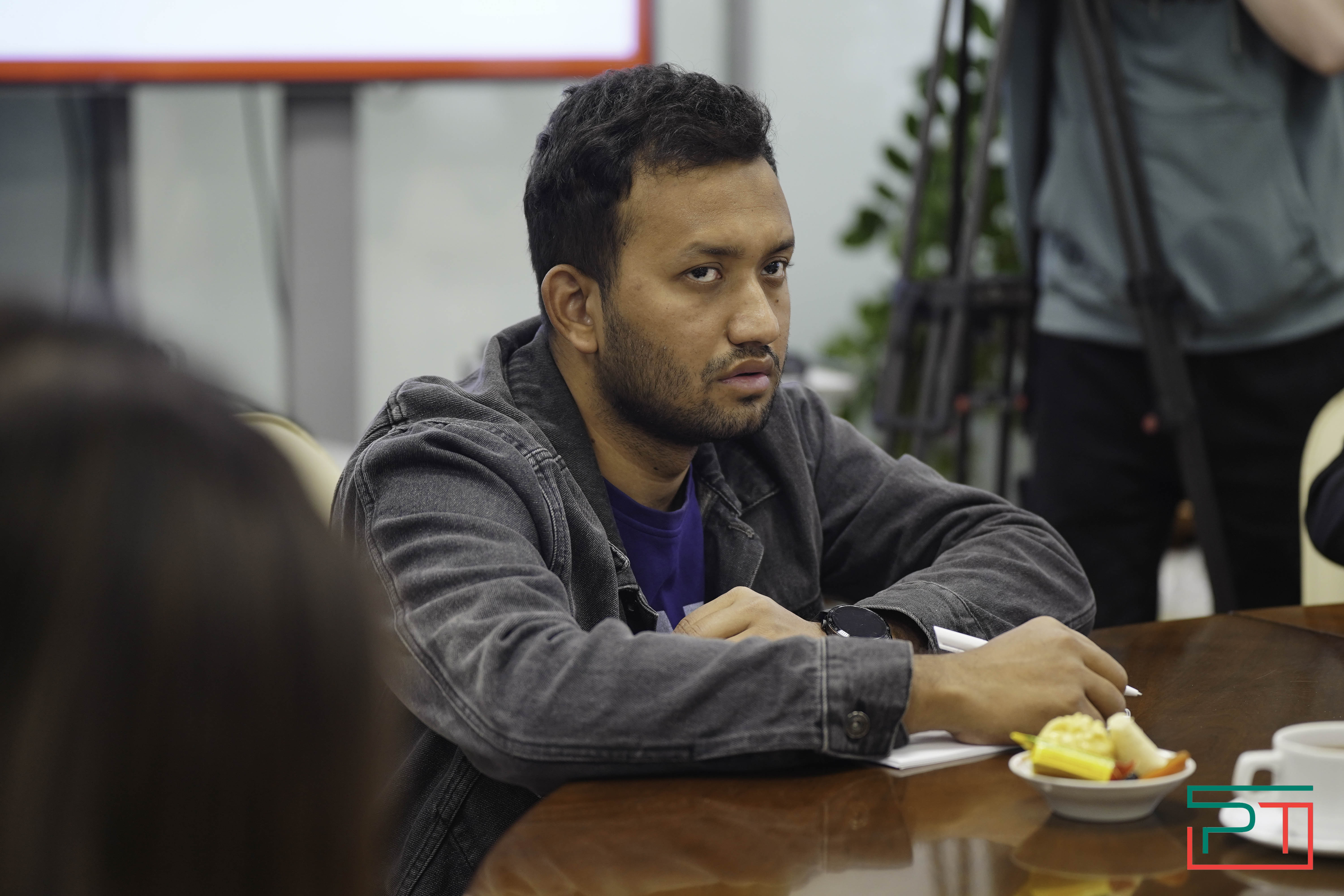 Председатель ЦИК РТ встретился с международными наблюдателями