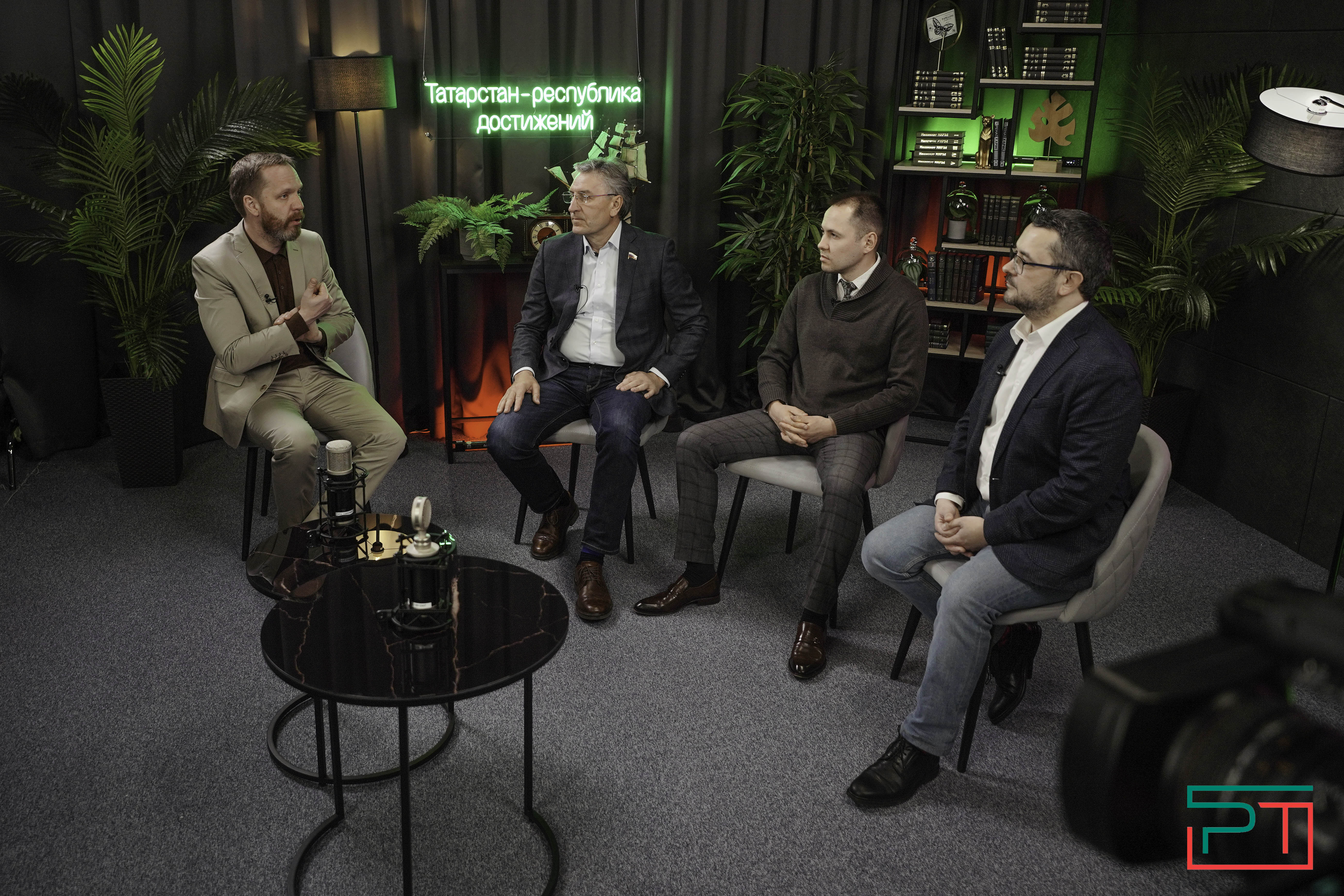 Итоги выборов обсудили эксперты клуба "Волга"