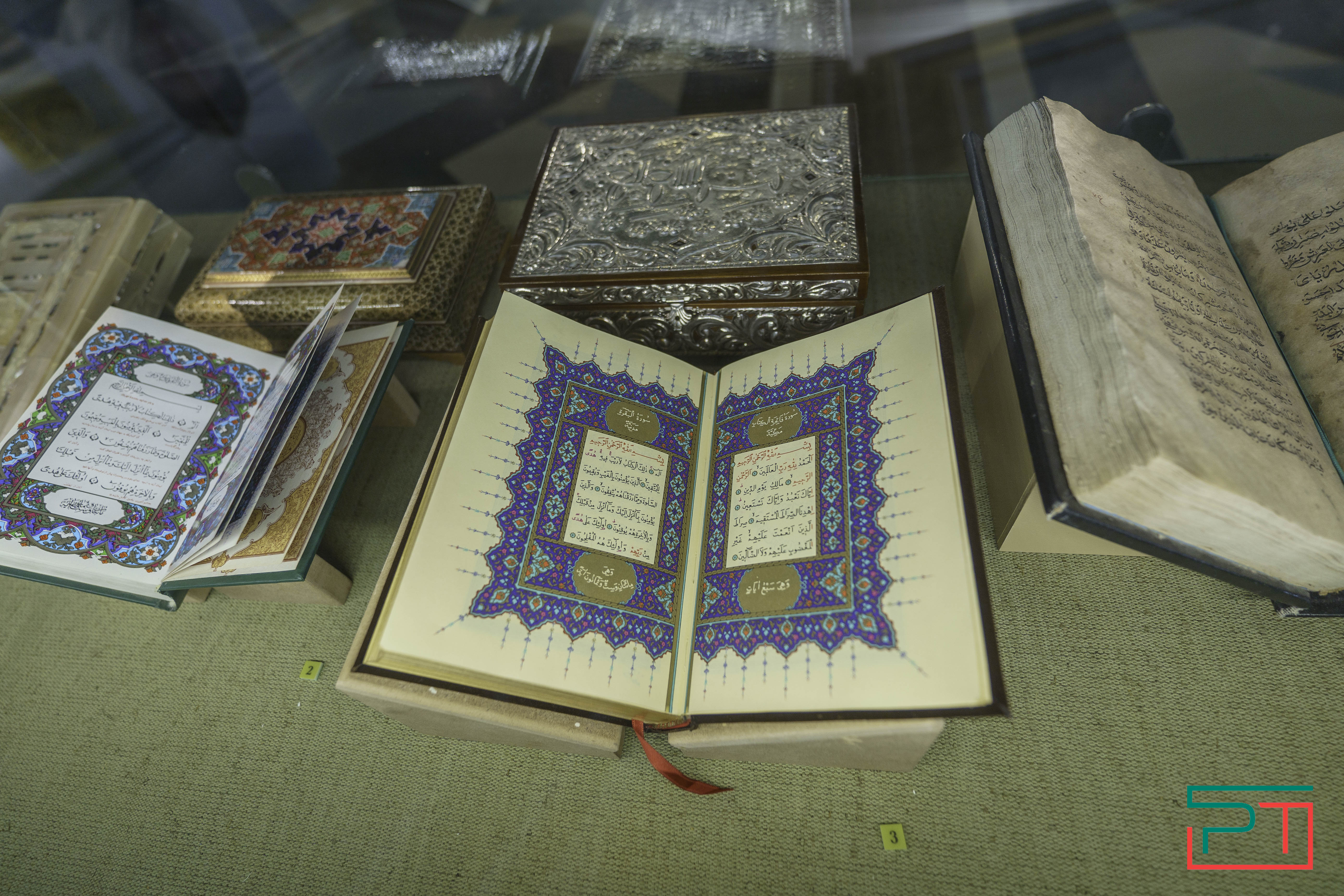 В Музее исламской культуры открылась выставка «Наследие Ясави и древний Туркестан»