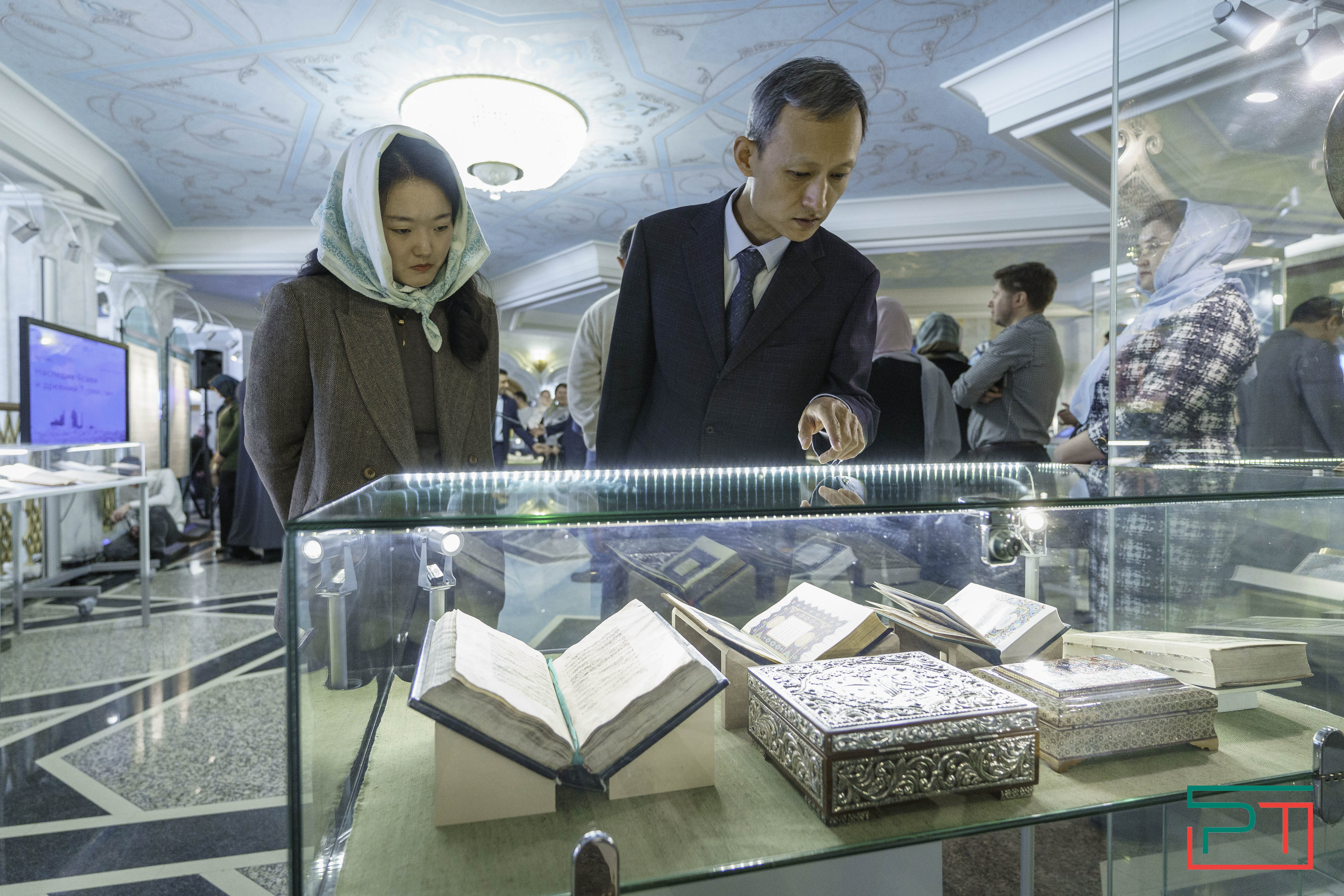 В Музее исламской культуры открылась выставка «Наследие Ясави и древний Туркестан»