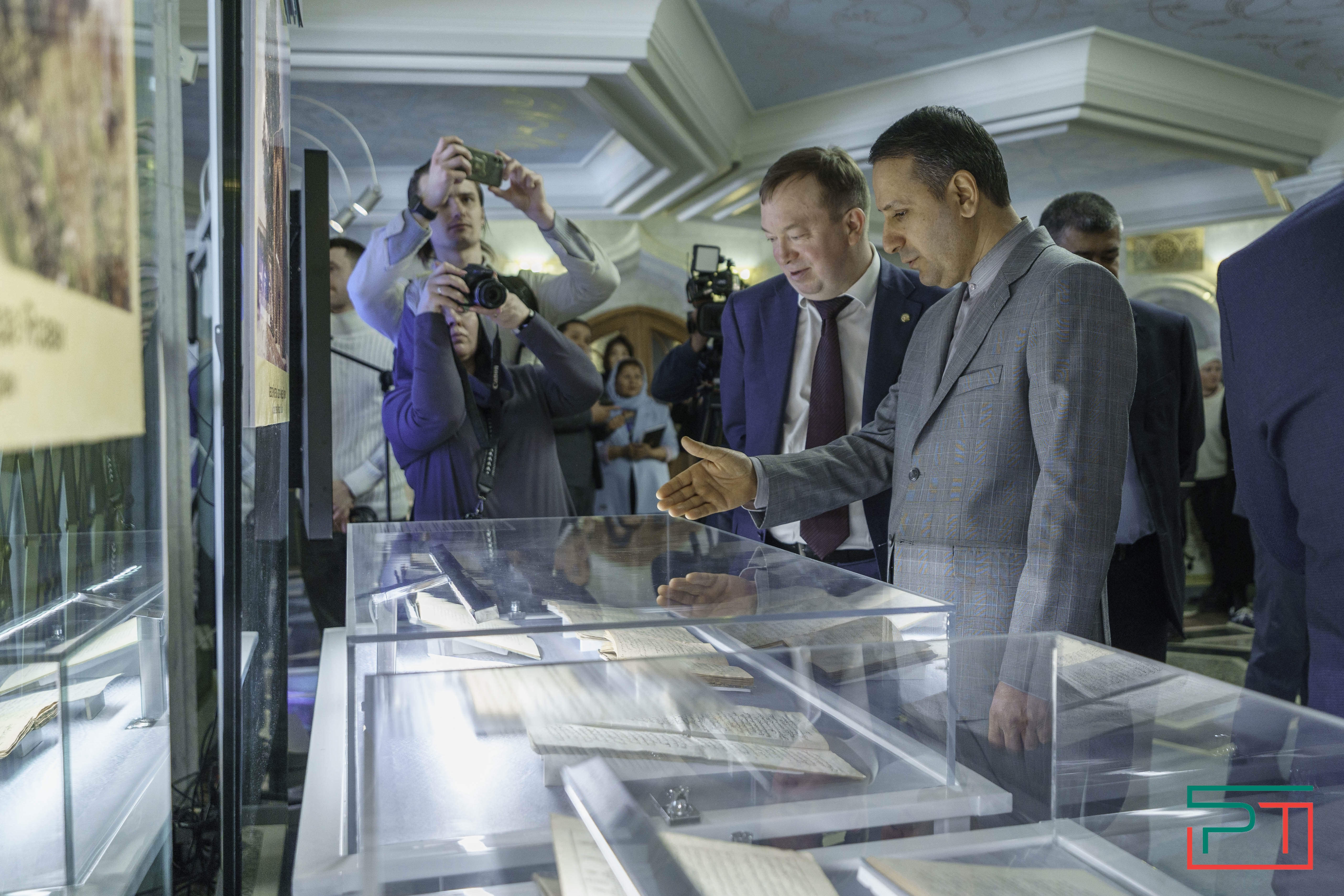 В Музее исламской культуры открылась выставка «Наследие Ясави и древний Туркестан»