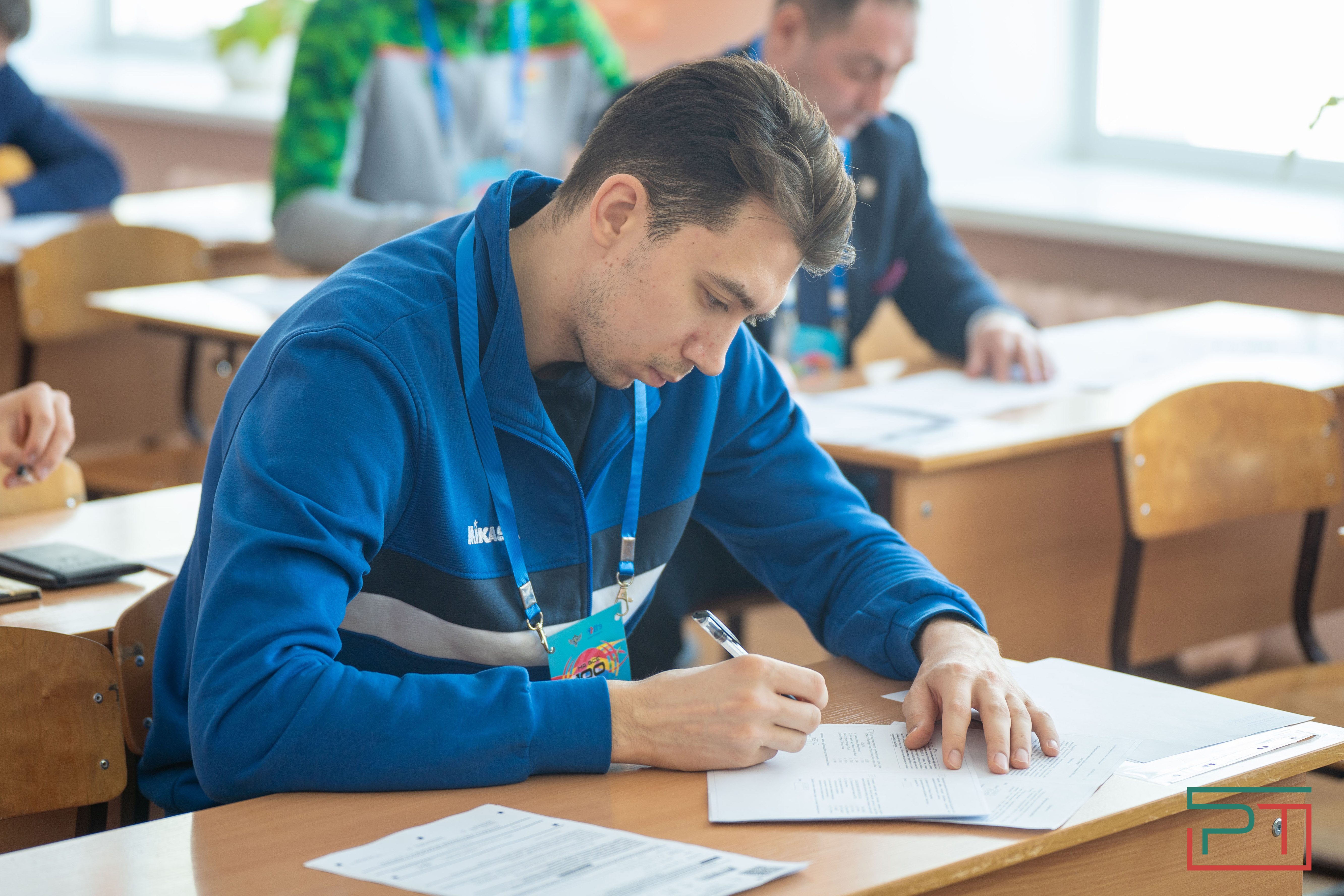 Родители школьников написали ЕГЭ