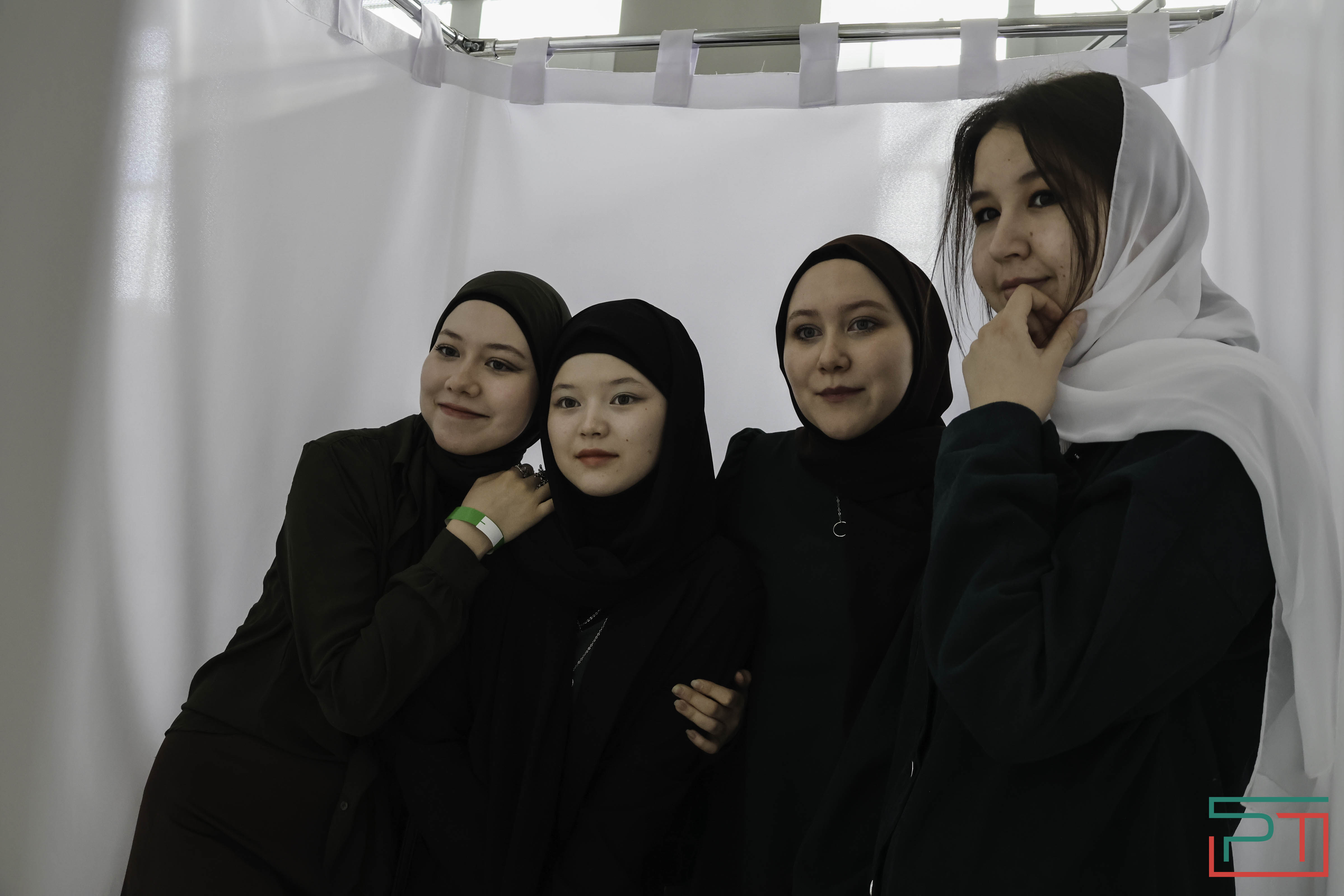 Fashion Iftar 2024 в зеленых тонах прошел в Казани