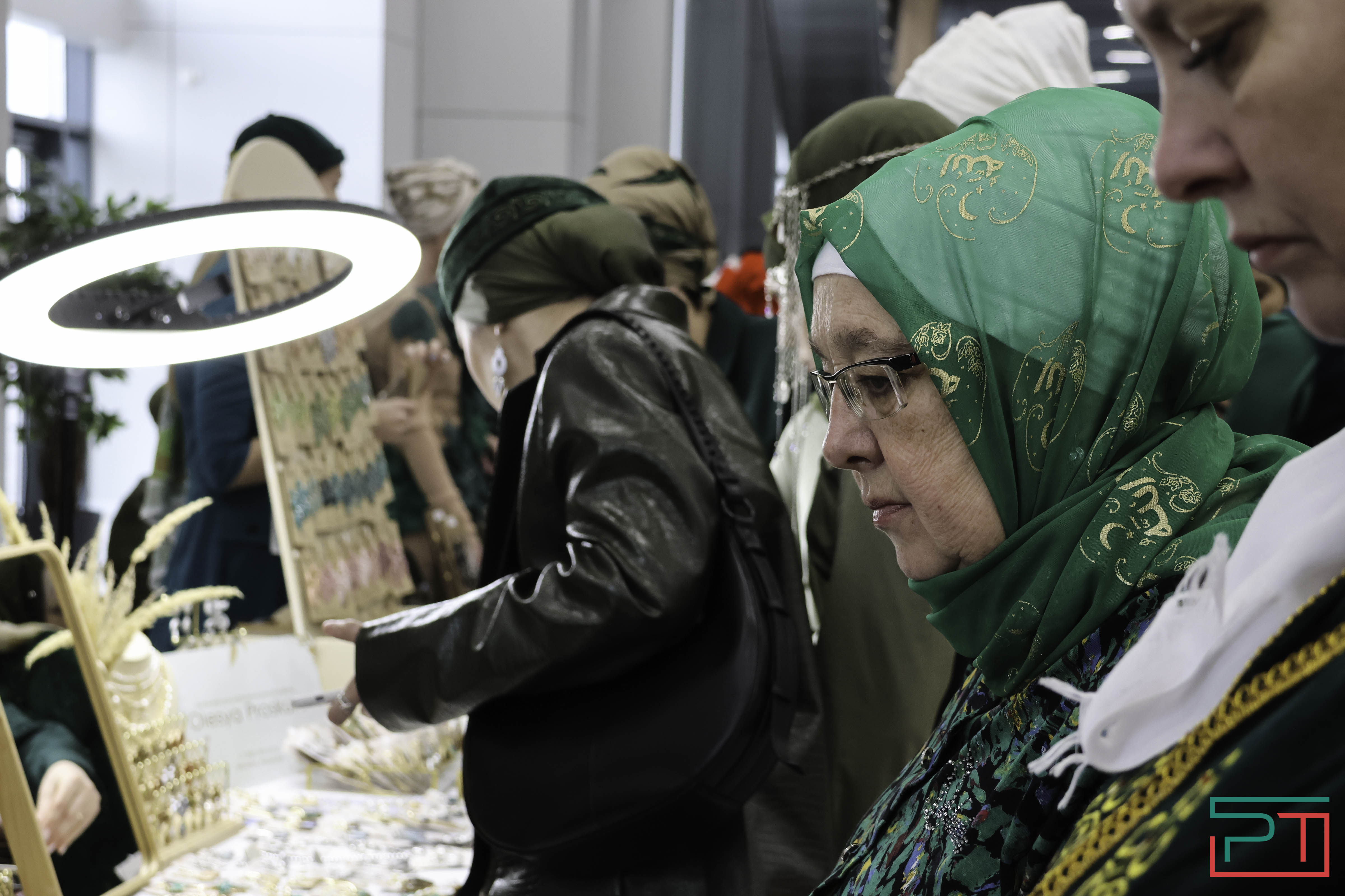 Fashion Iftar 2024 в зеленых тонах прошел в Казани