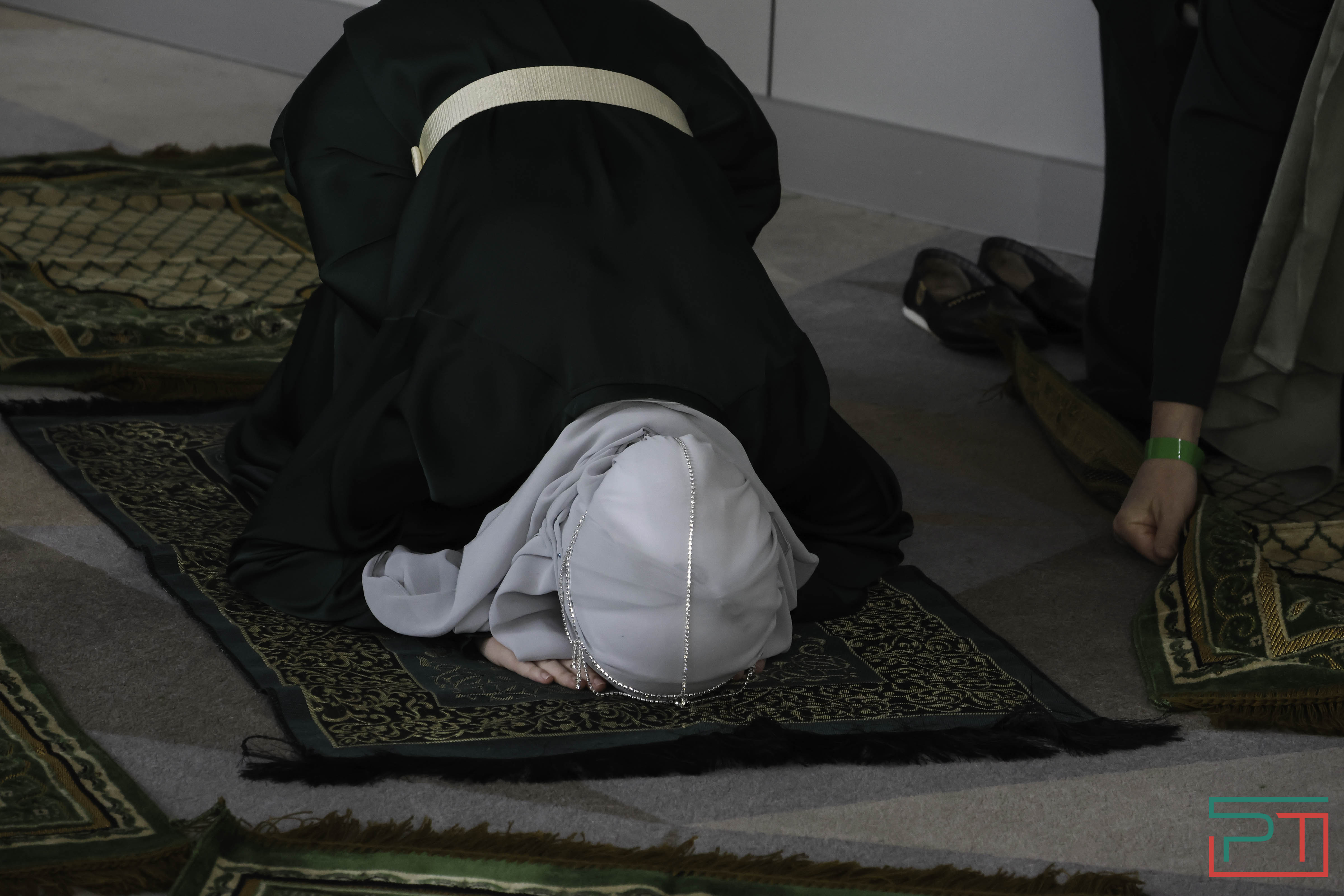 Fashion Iftar 2024 в зеленых тонах прошел в Казани