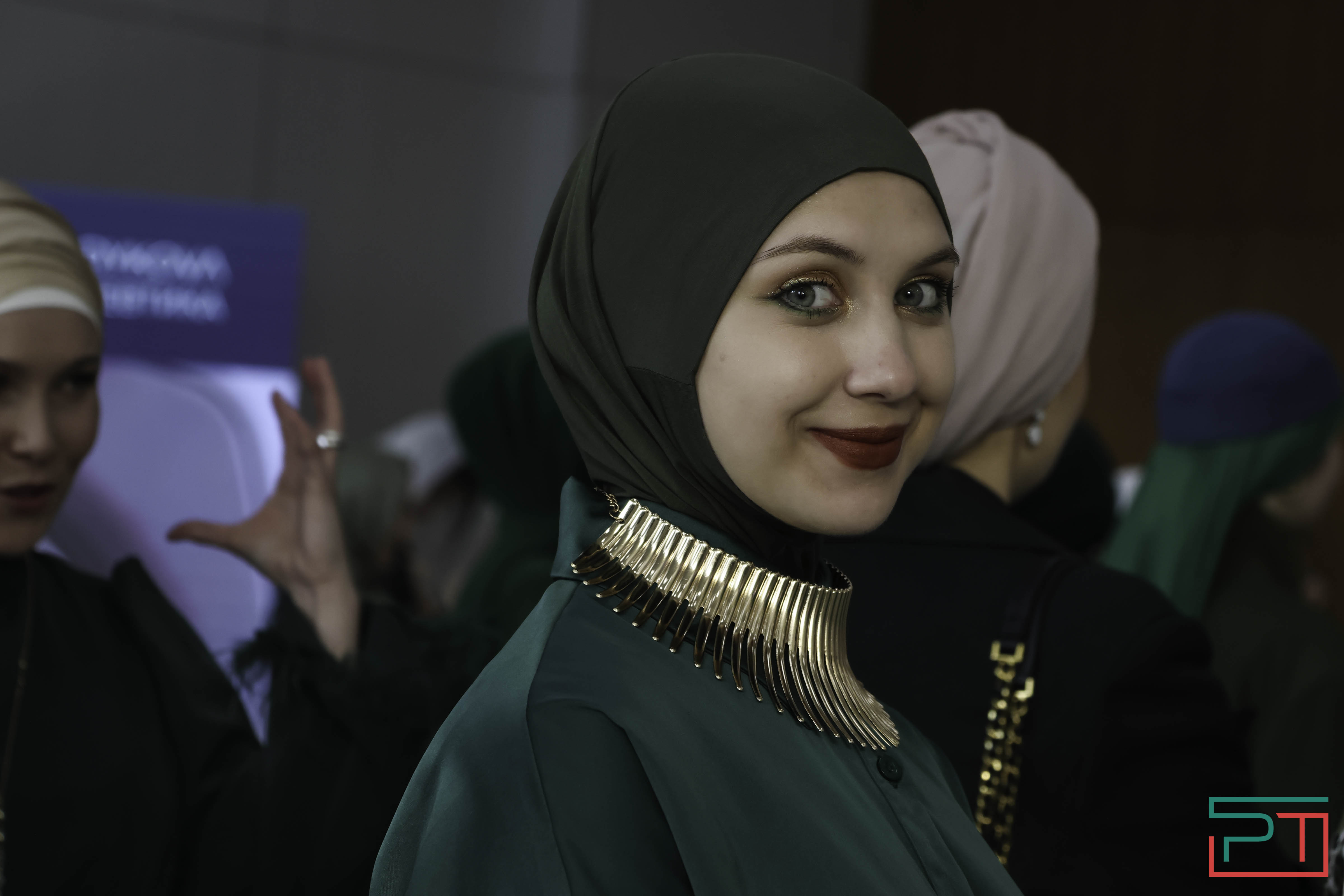Fashion Iftar 2024 в зеленых тонах прошел в Казани