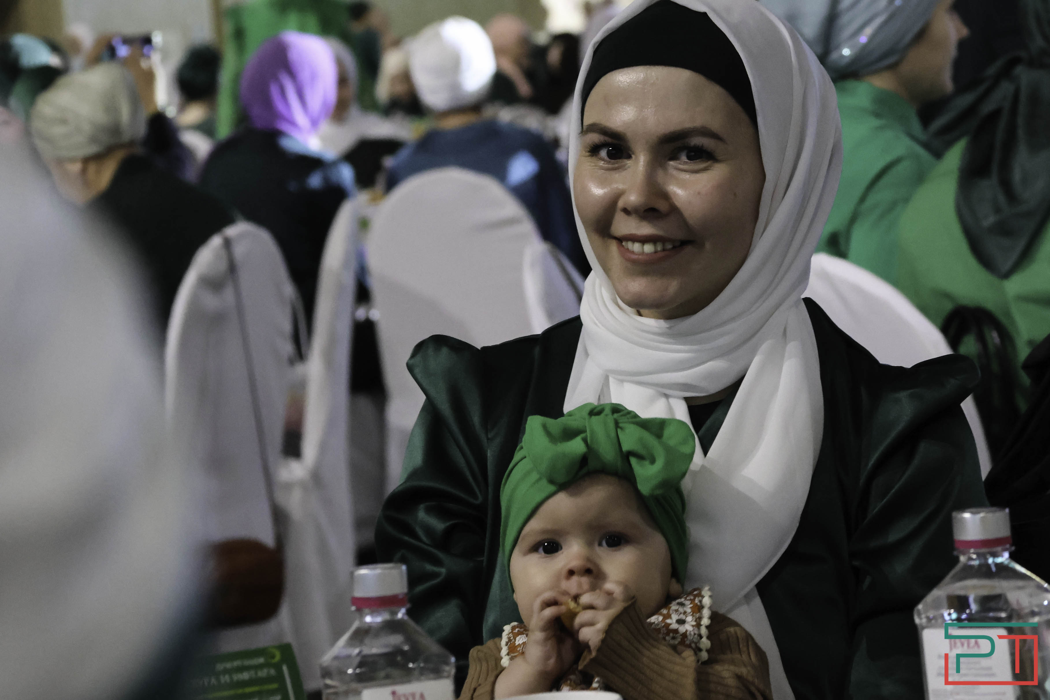 Fashion Iftar 2024 в зеленых тонах прошел в Казани