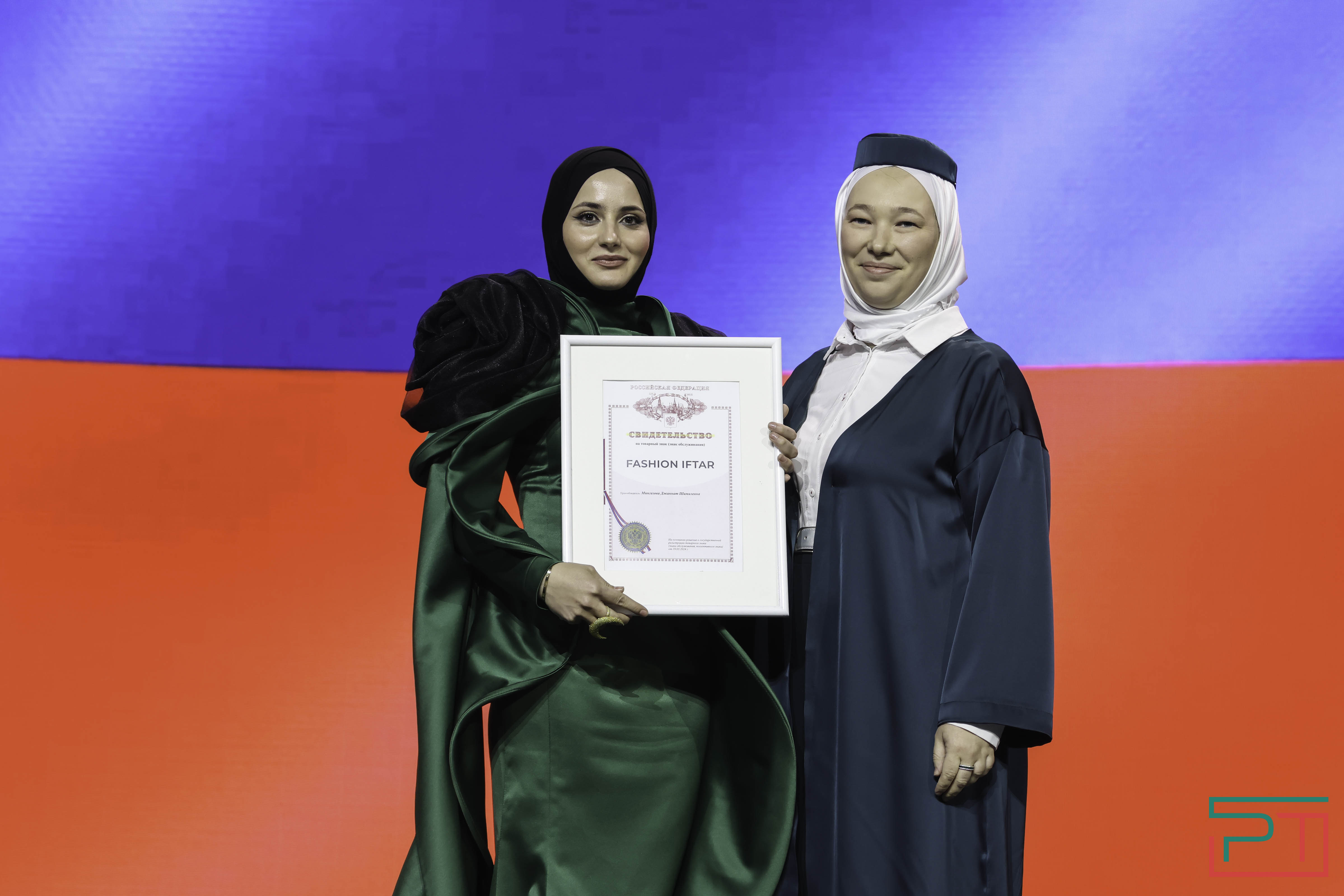 Fashion Iftar 2024 в зеленых тонах прошел в Казани