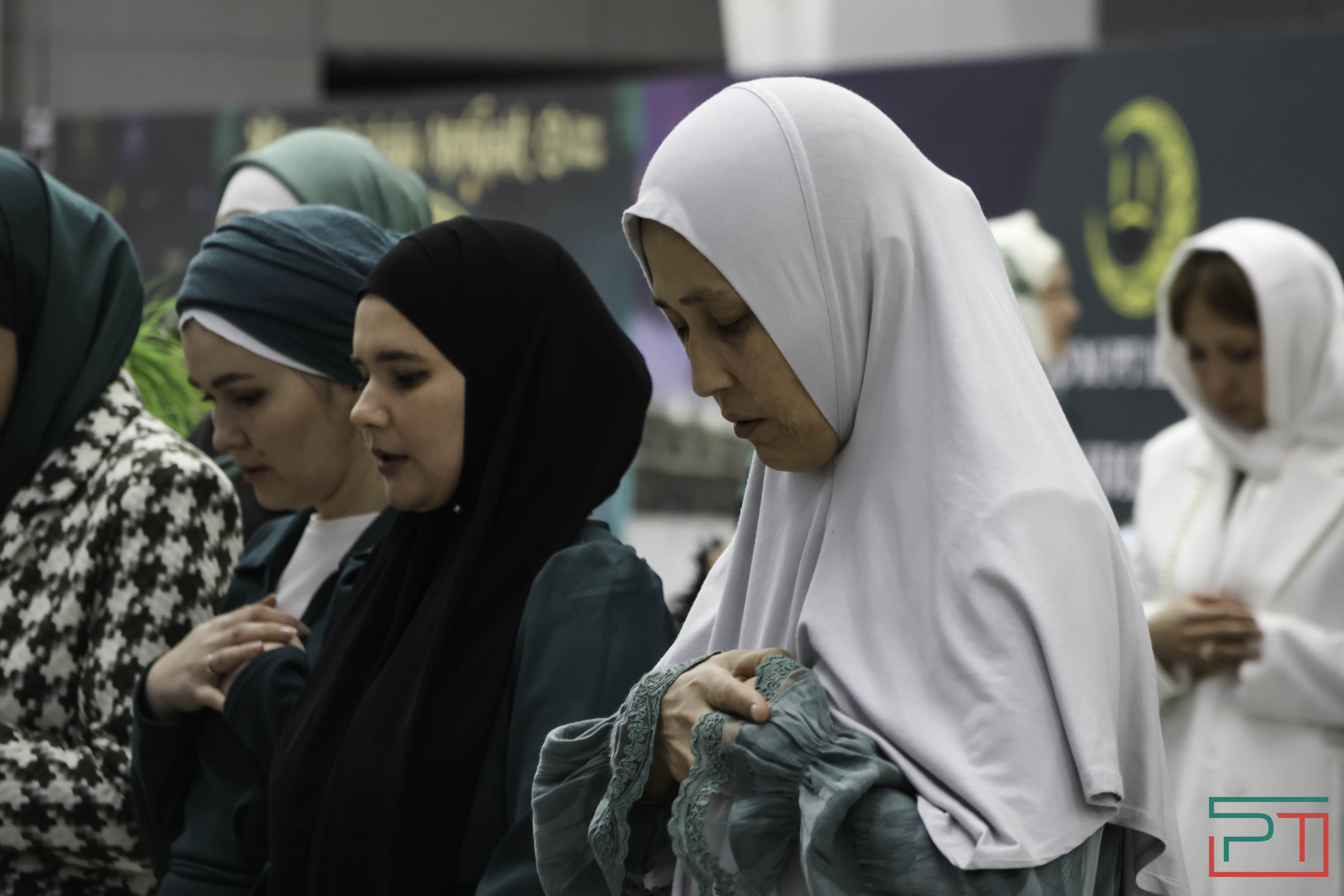 Fashion Iftar 2024 в зеленых тонах прошел в Казани