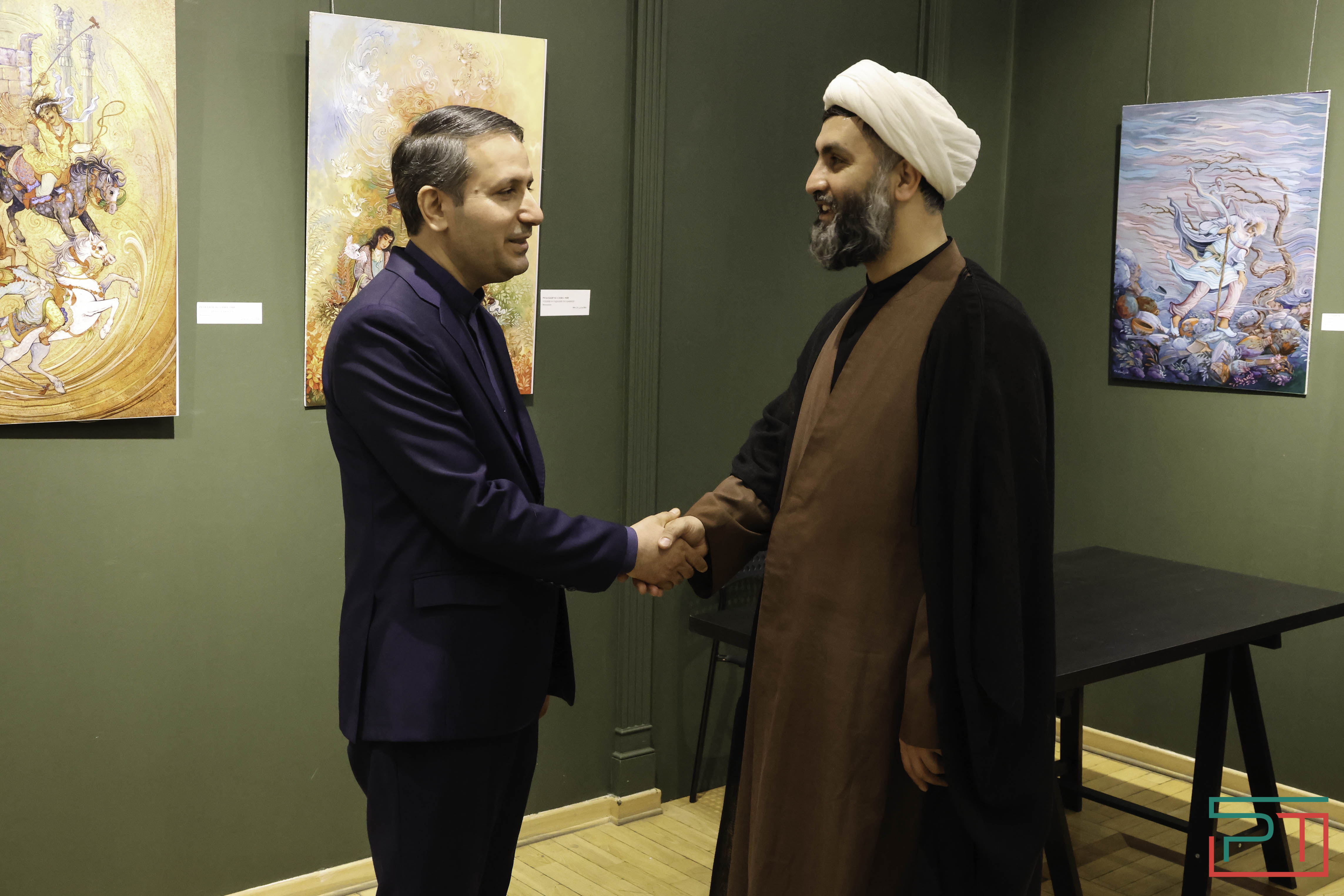 Выставка каллиграфии и иранской миниатюры открылась в Казани