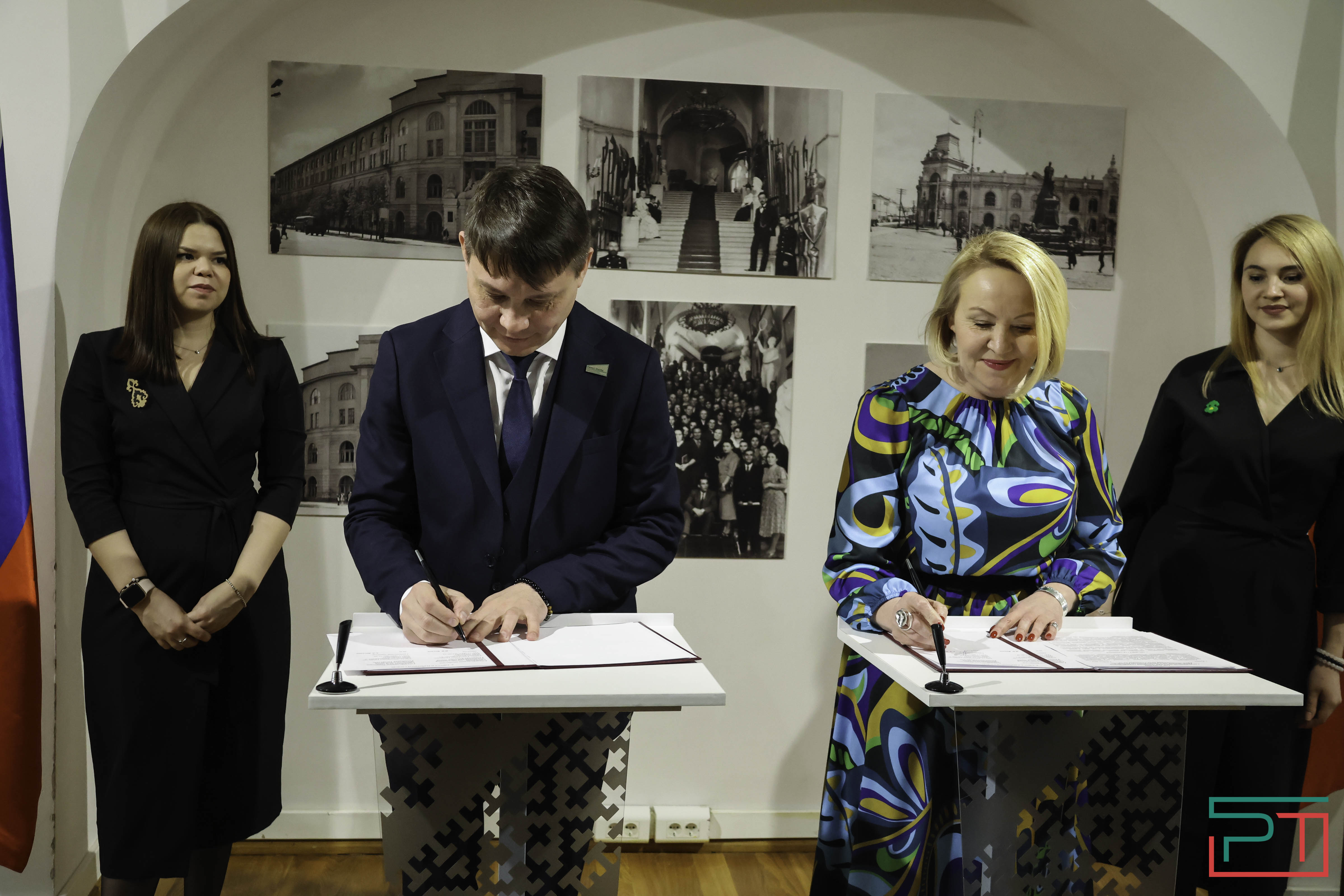 Выставка раритетов открылась в Нацмузее РТ