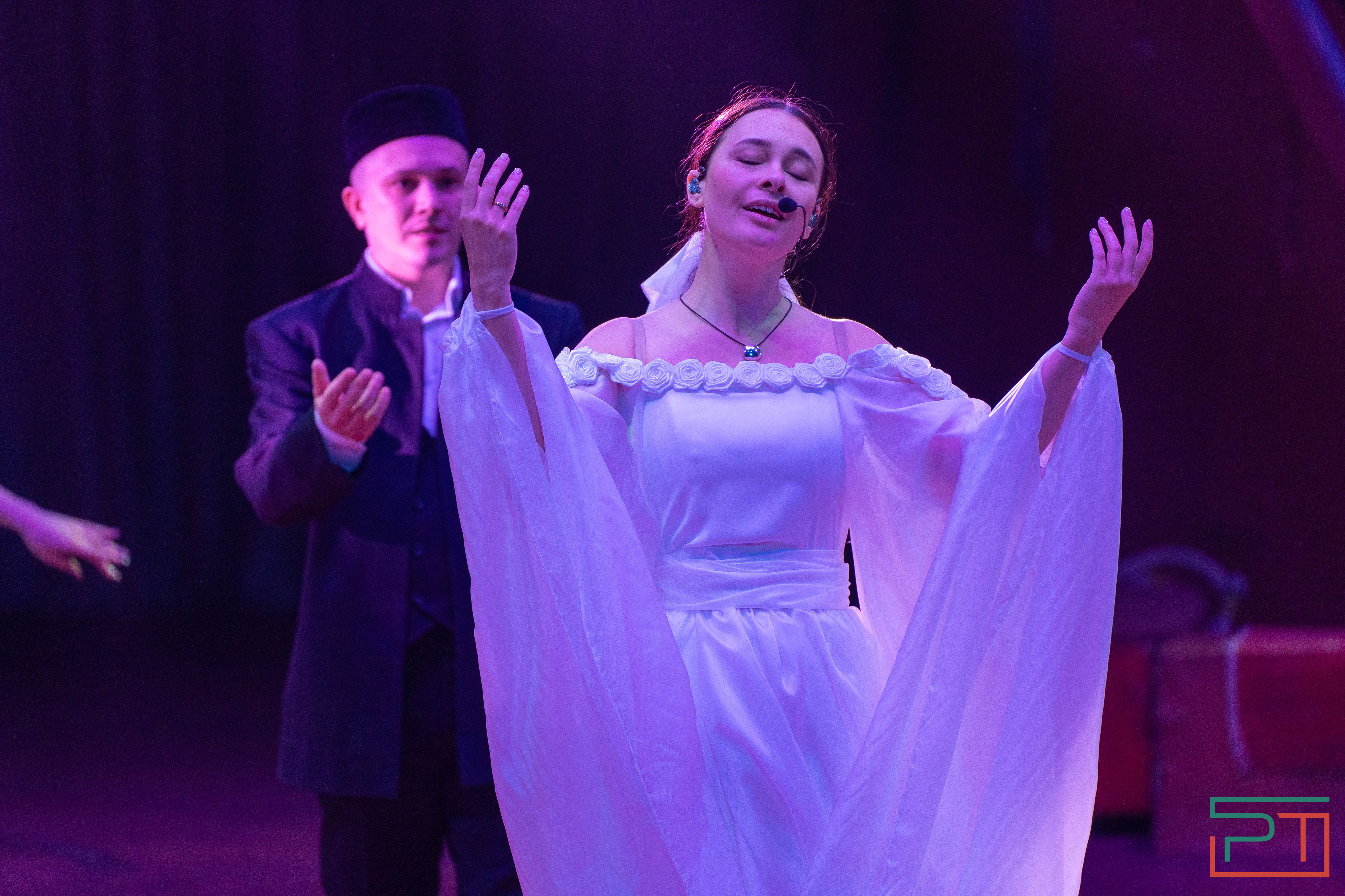 Казанский цирк представляет: новый спектакль "На Сенном базаре"