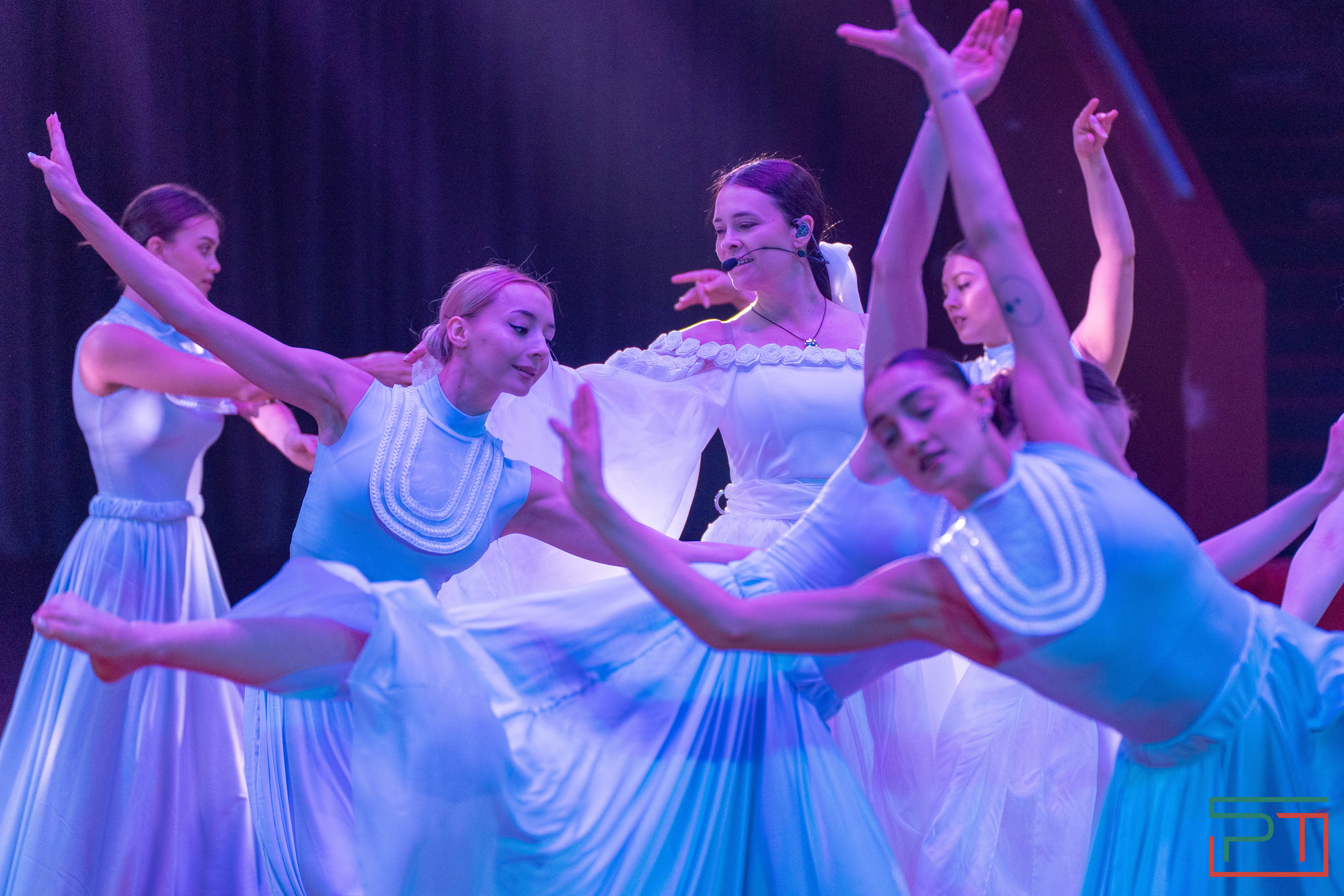 Казанский цирк представляет: новый спектакль "На Сенном базаре"