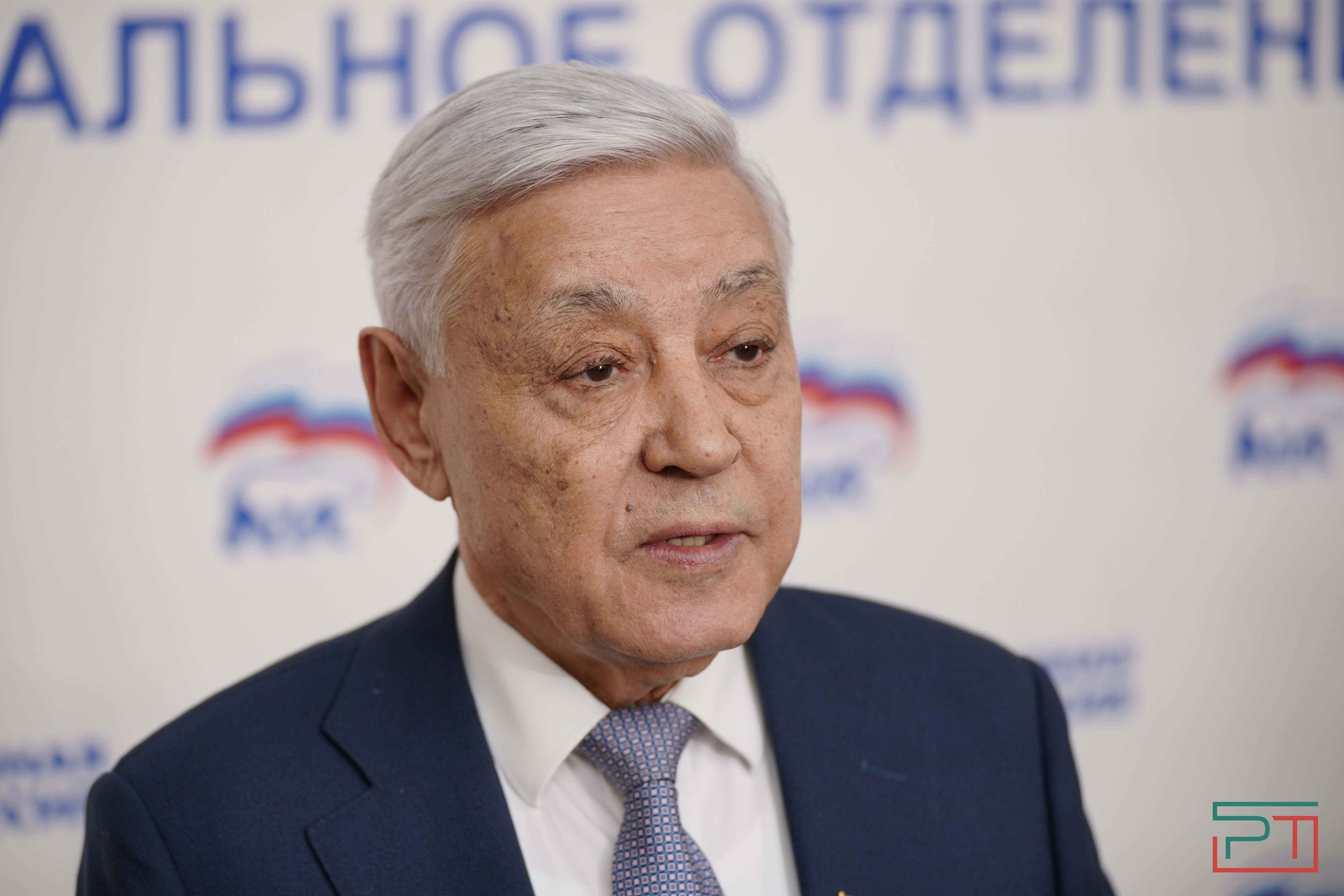 Мухаметшин подал документы на предварительное голосование “Единой России”