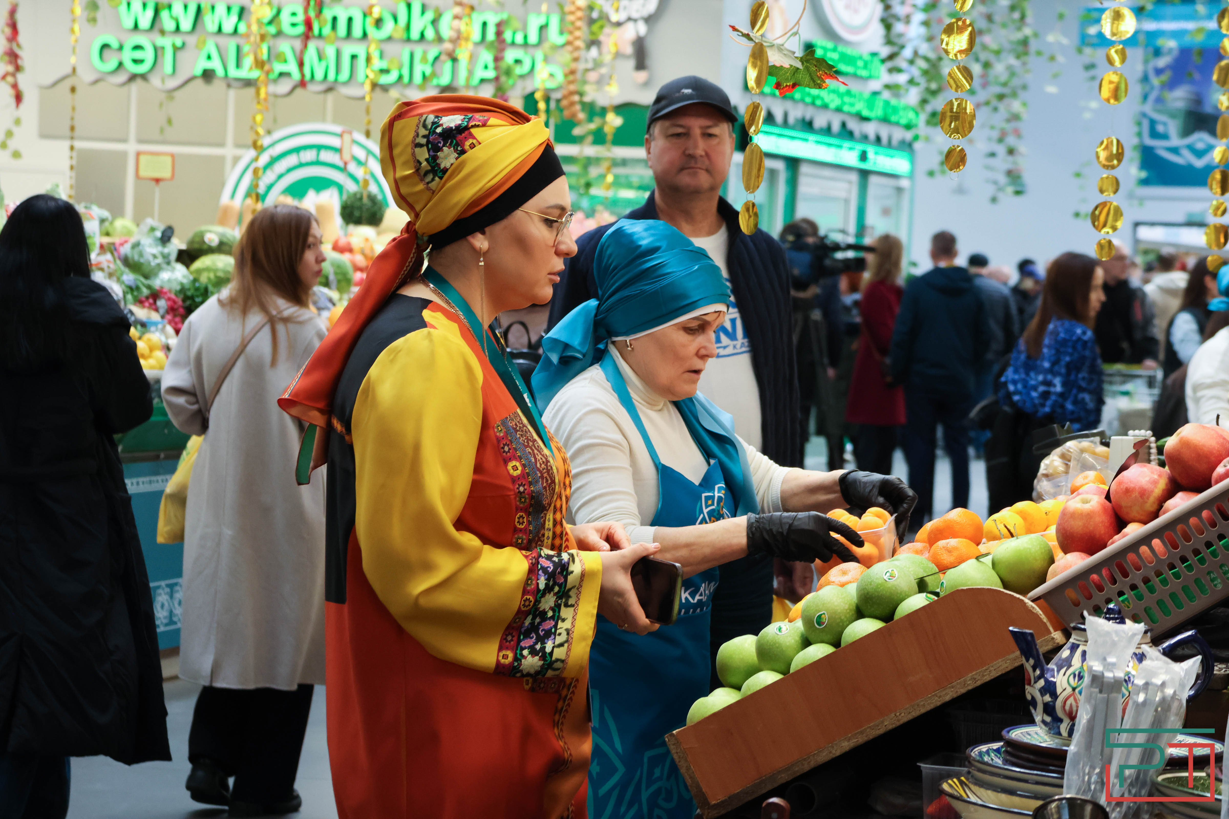 Минниханов открыл халяль-ярмарку Kazan Halal Market