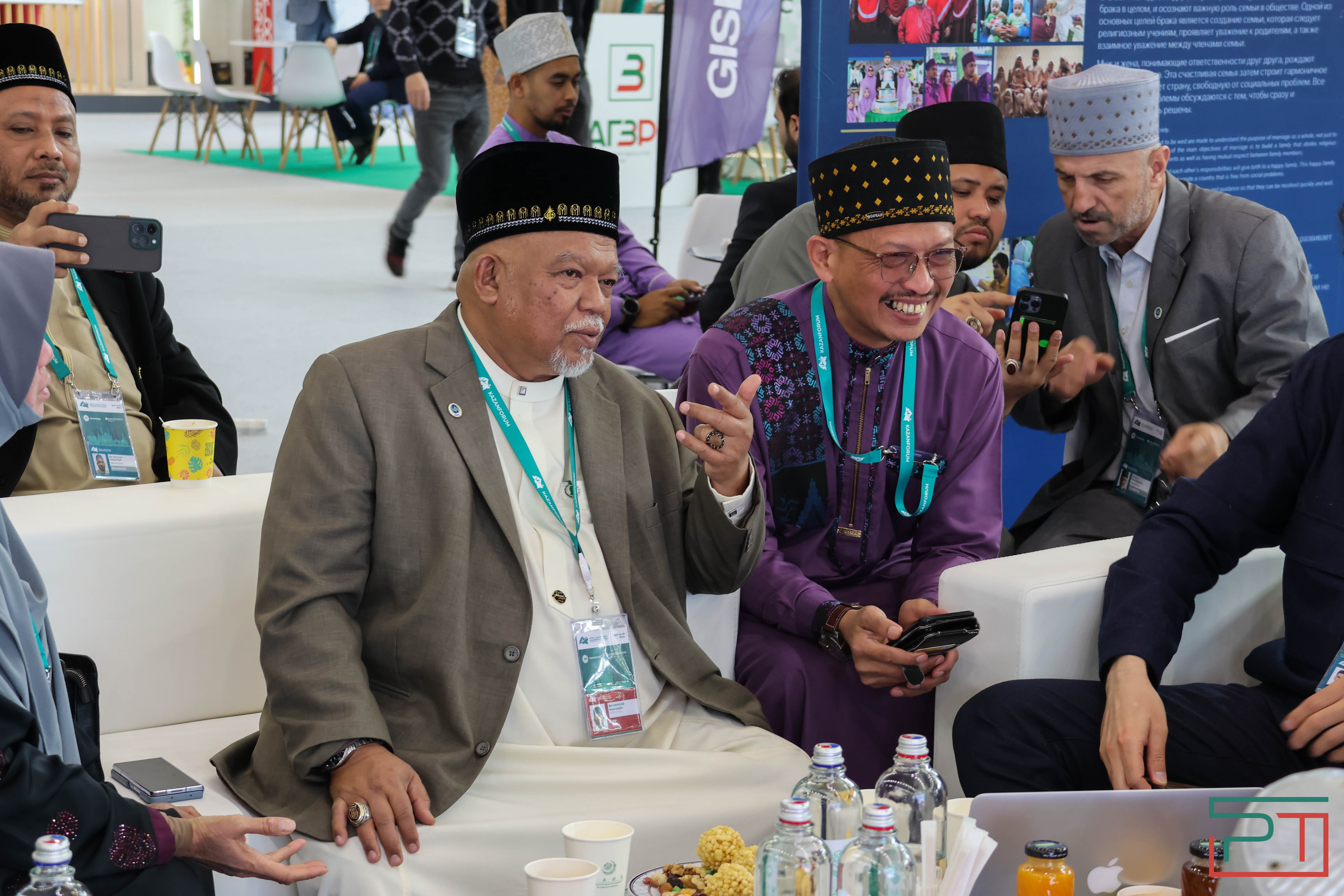 Россия-исламский мир. KazanForum 2024 открылся в Казани