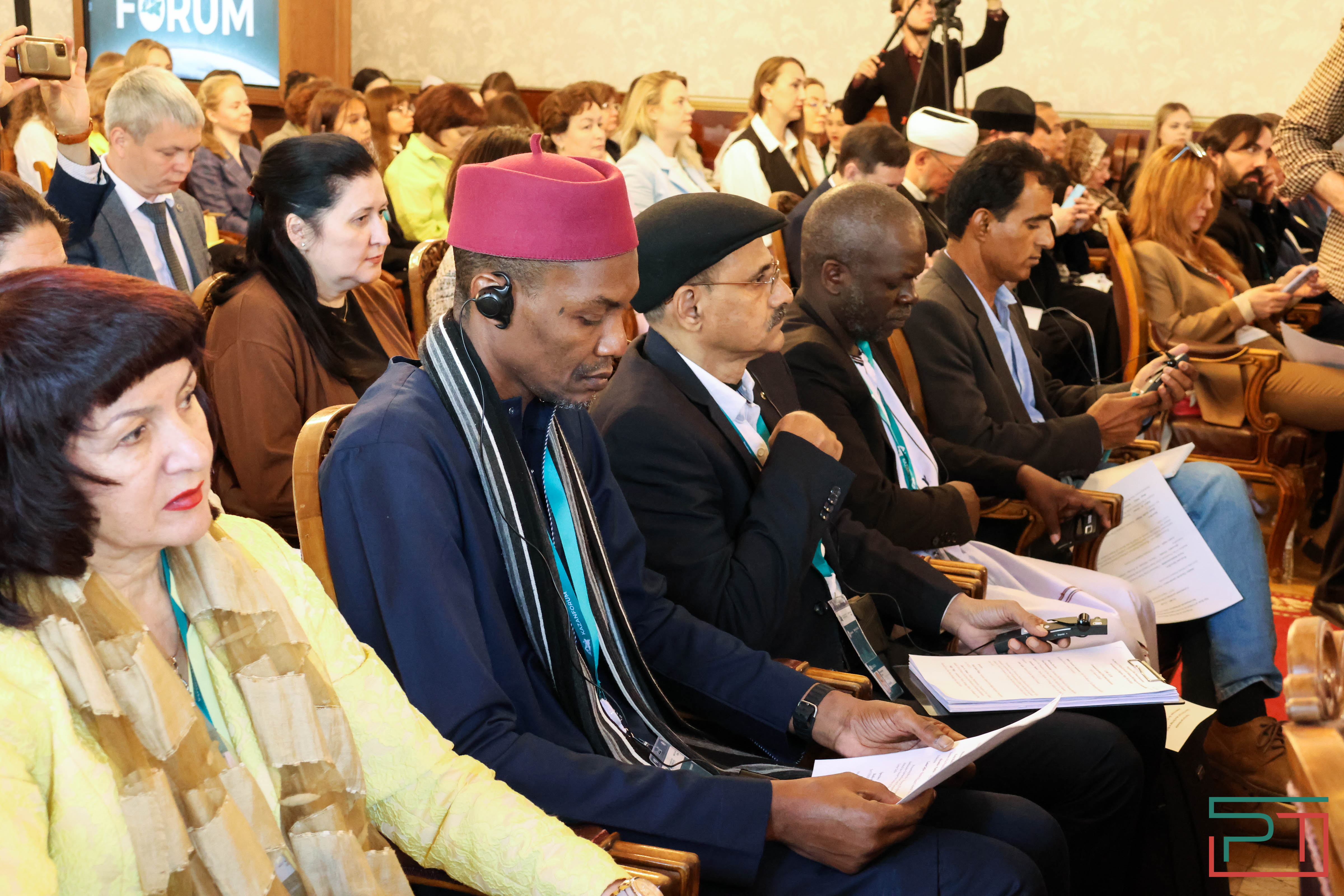 В РТ открыли табличку, посвященную включению обсерватории КФУ в список ЮНЕСКО