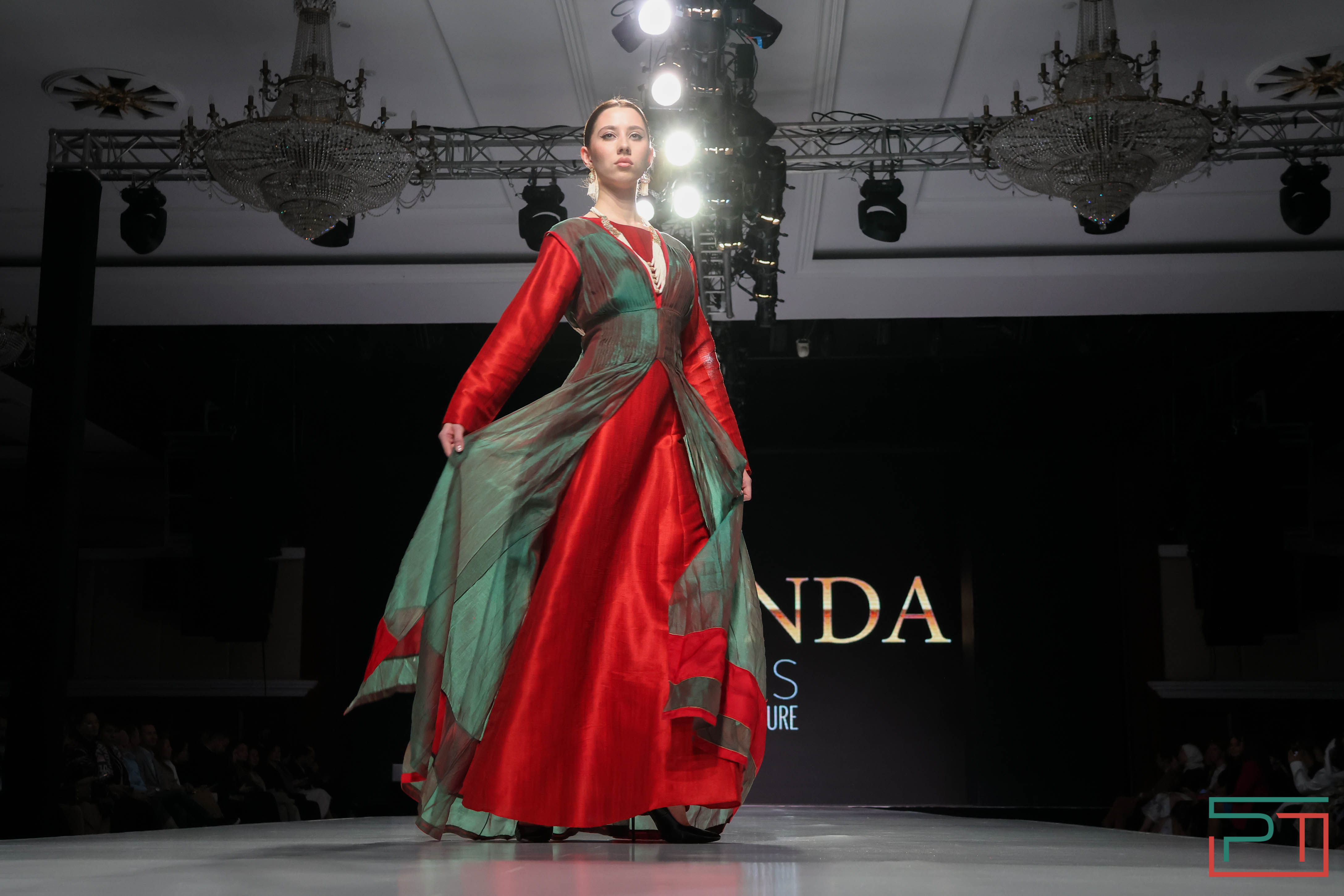 Показ благопристойной моды Modest Fashion Day прошел в Казани