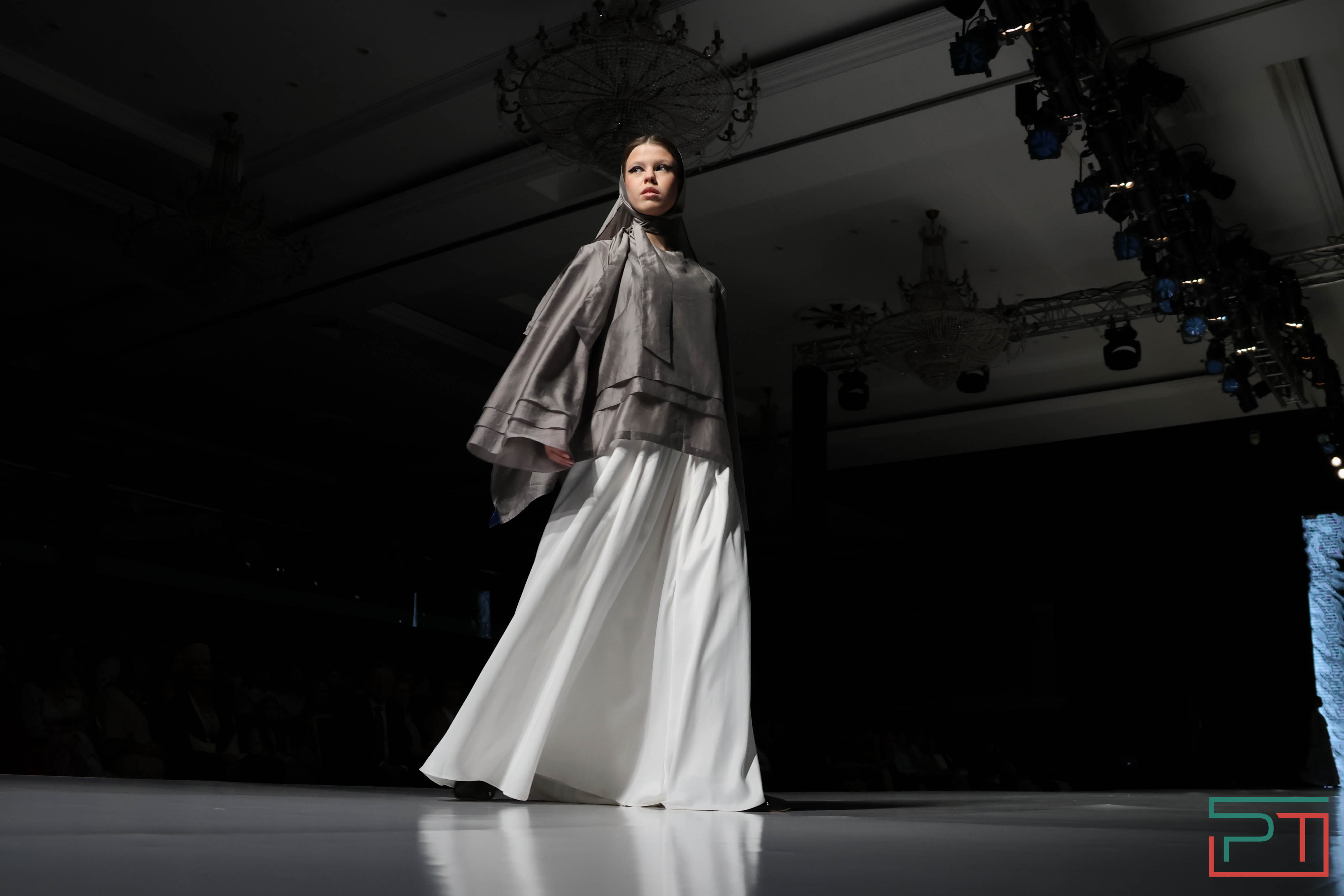 Показ благопристойной моды Modest Fashion Day прошел в Казани