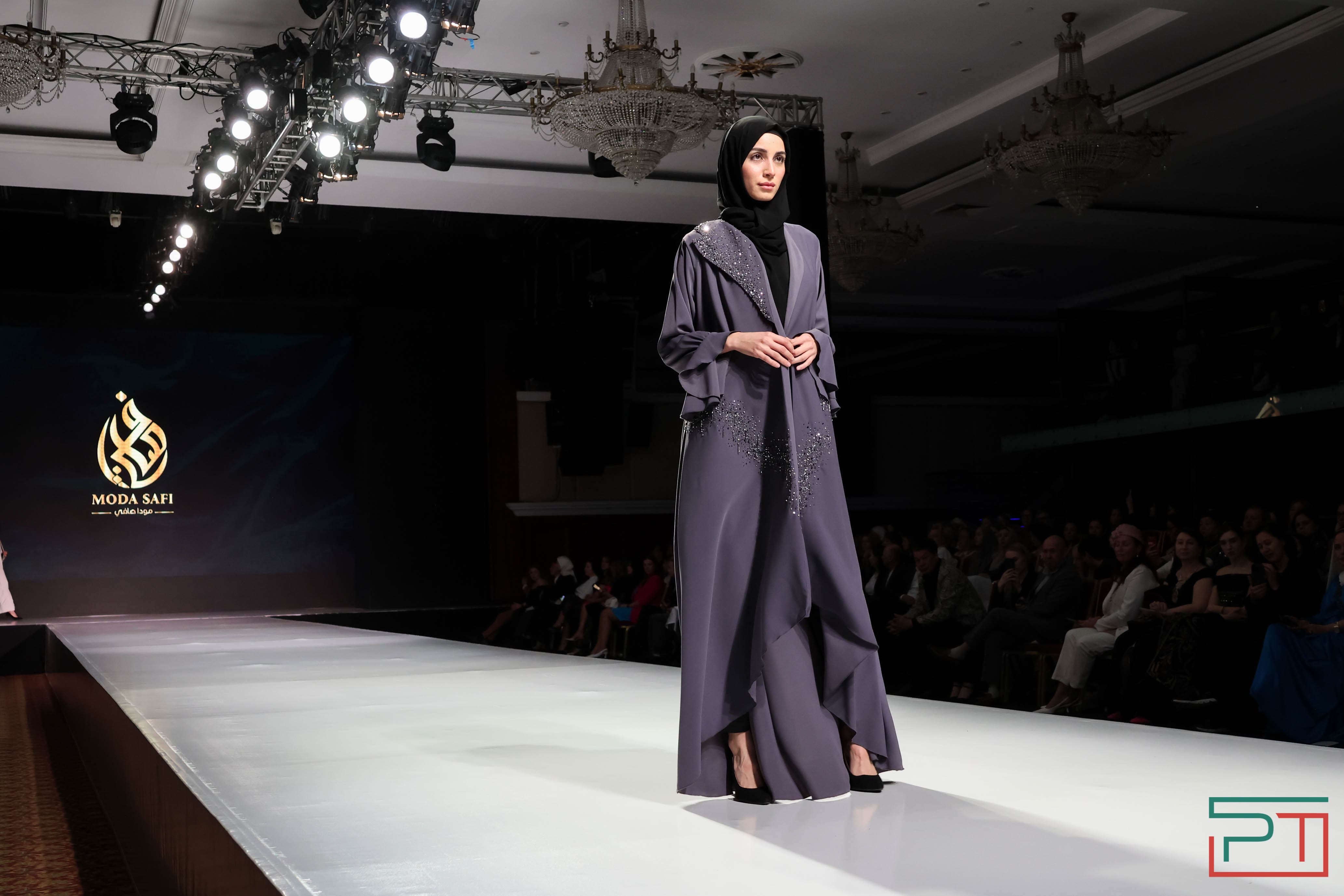 Показ благопристойной моды Modest Fashion Day прошел в Казани