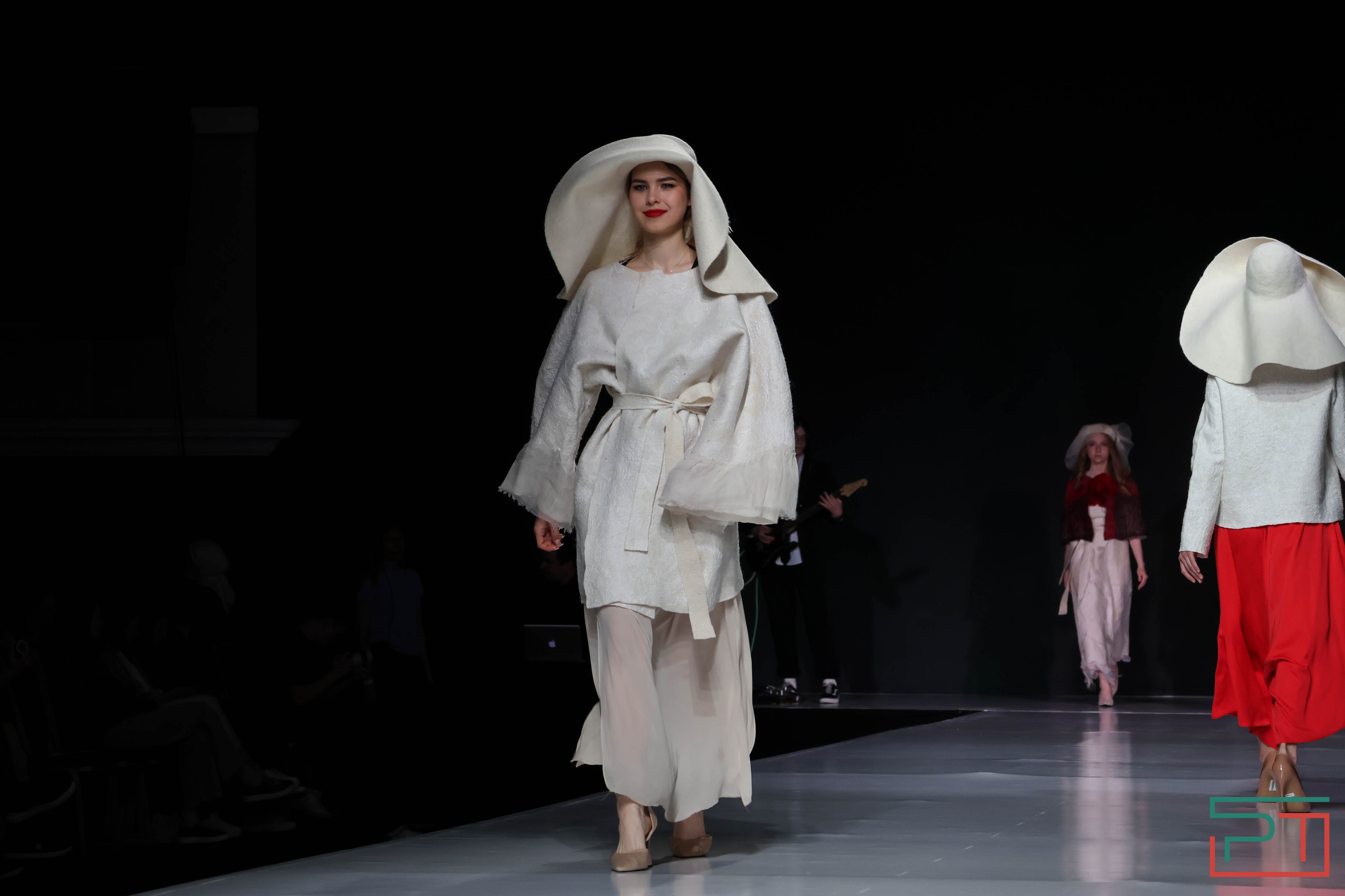 Показ благопристойной моды Modest Fashion Day прошел в Казани