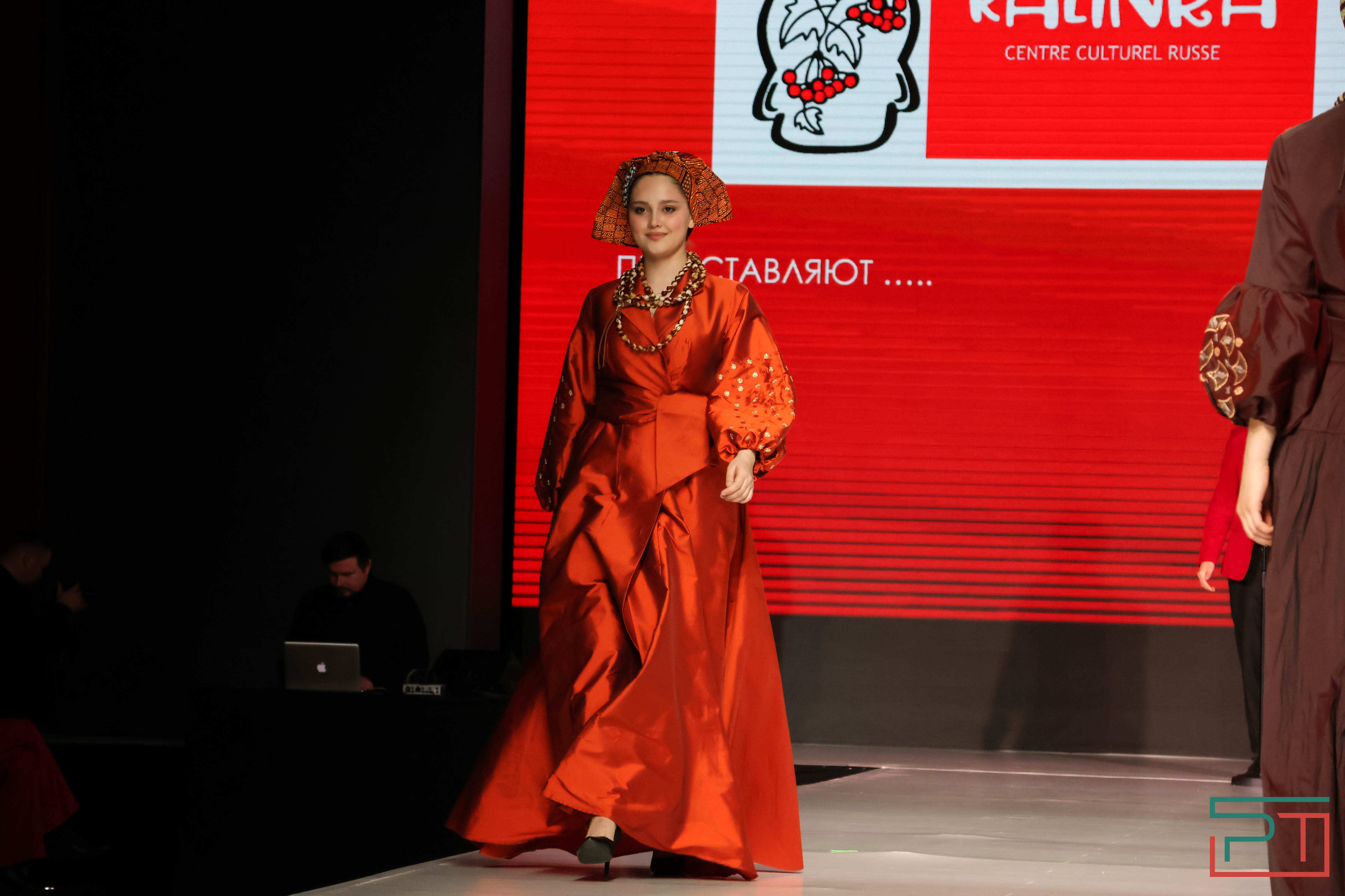 Показ благопристойной моды Modest Fashion Day прошел в Казани