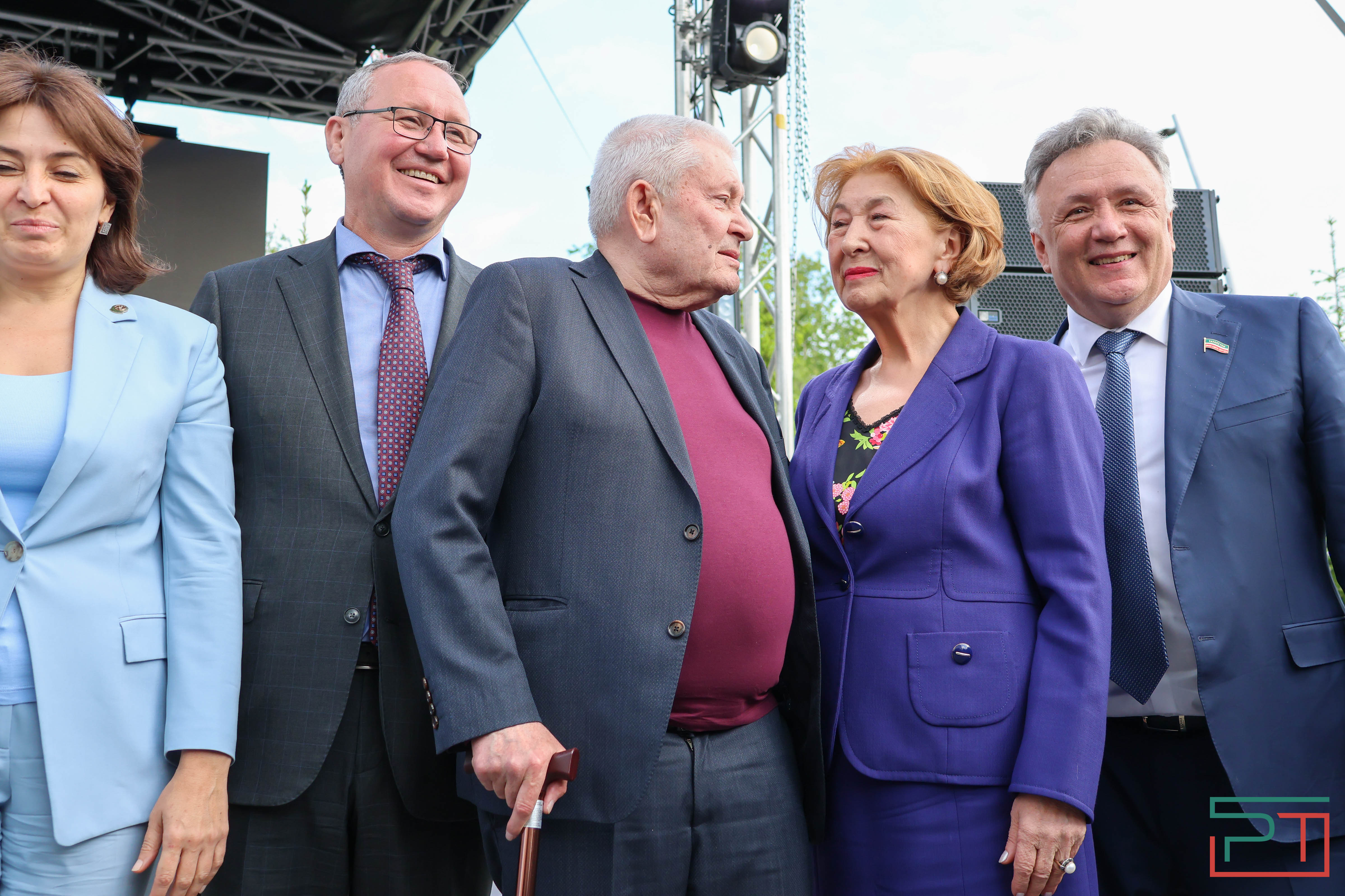 Объявлены победители журналистского конкурса «Хрустальное перо 2024»