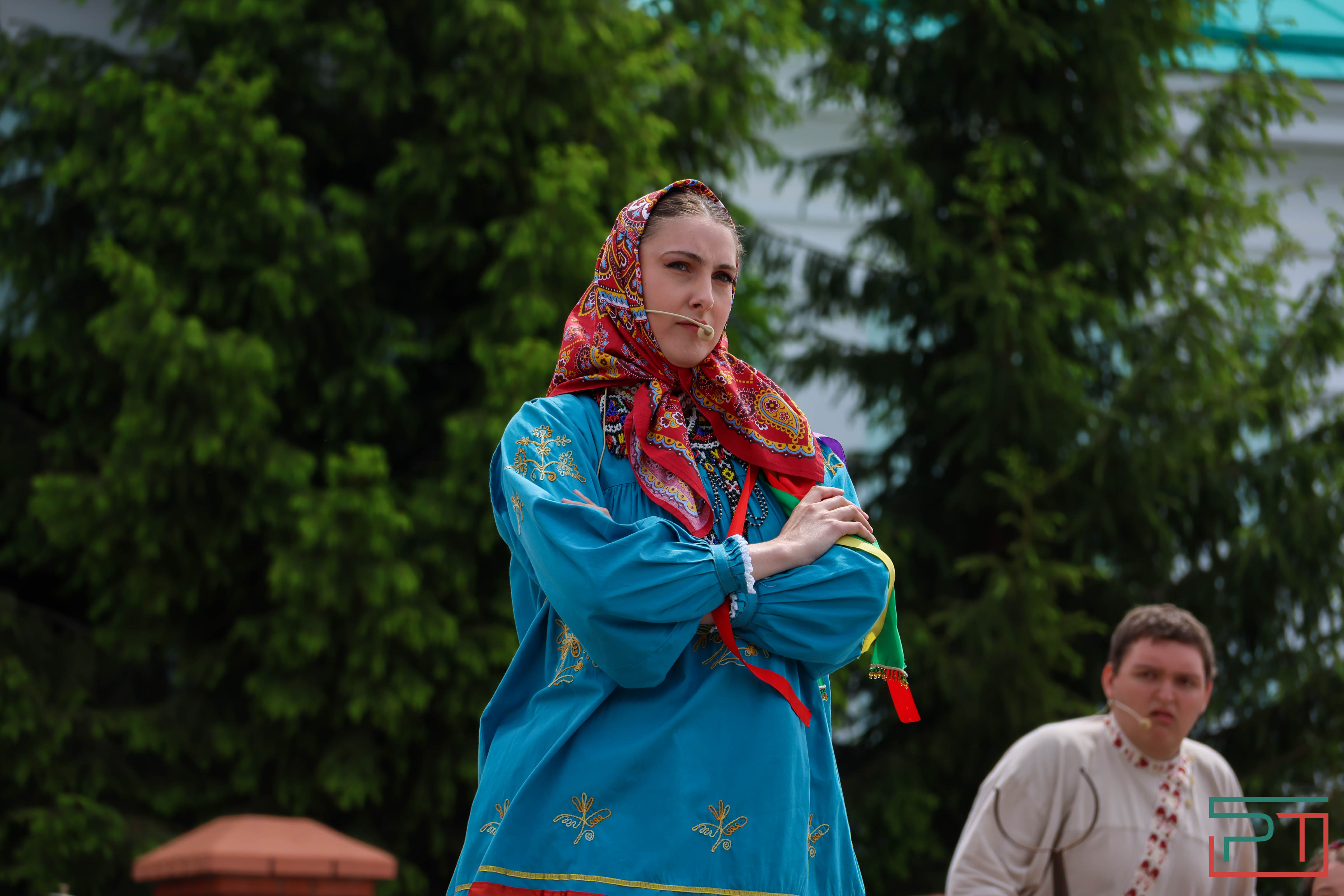 Минниханов посетил русский народный праздник Каравон