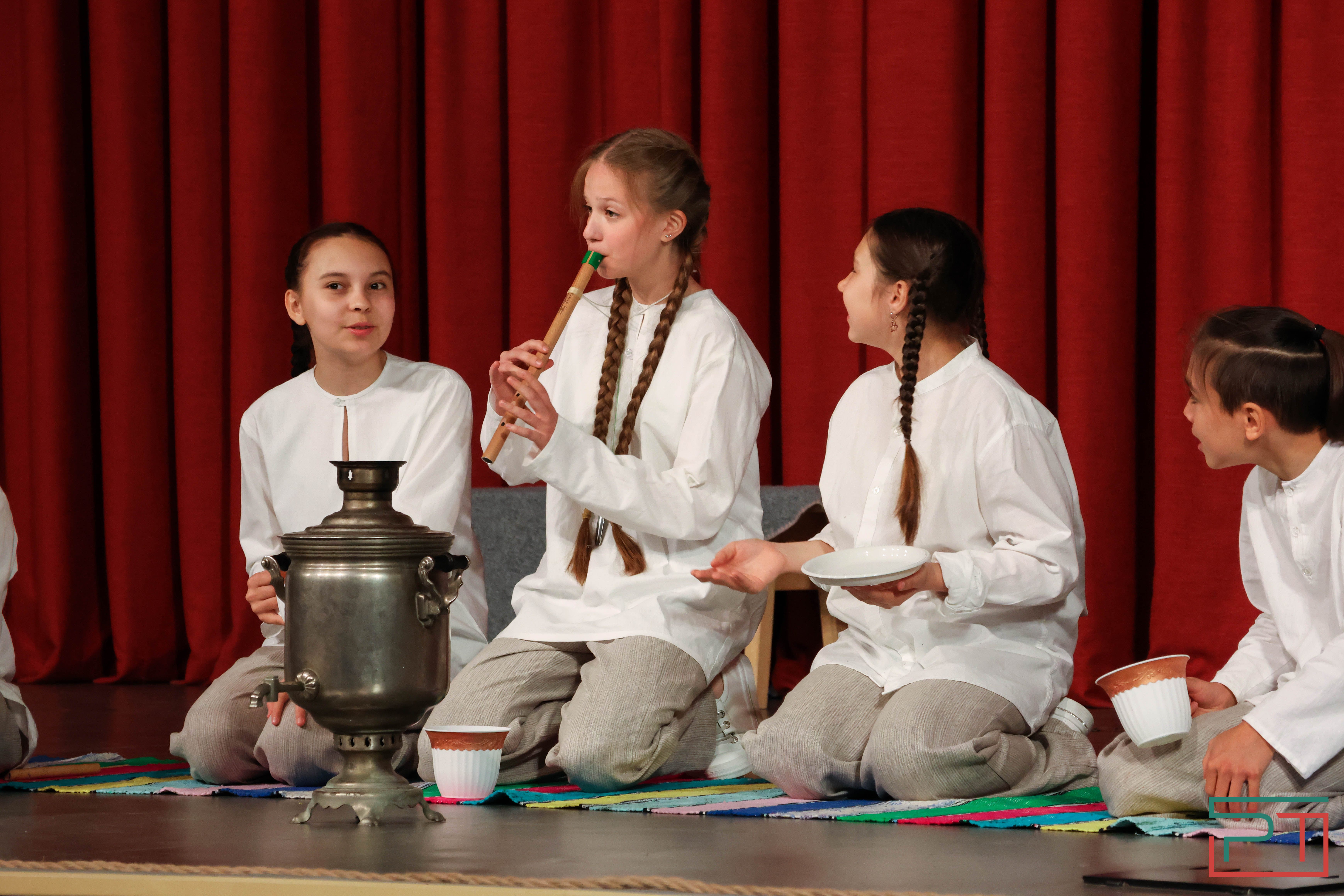 Актеры ГИТИСфеста выступили в Казани