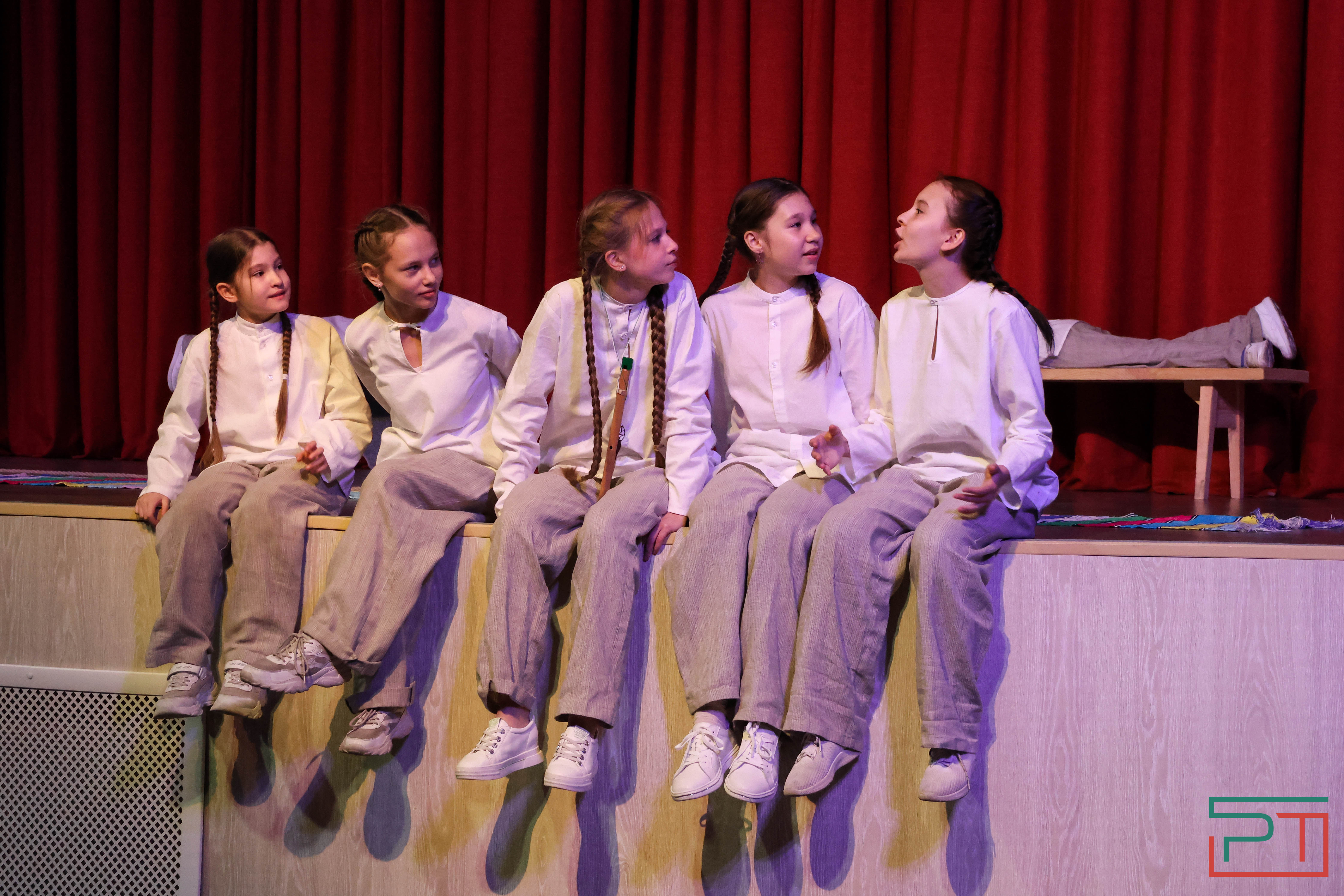 Актеры ГИТИСфеста выступили в Казани