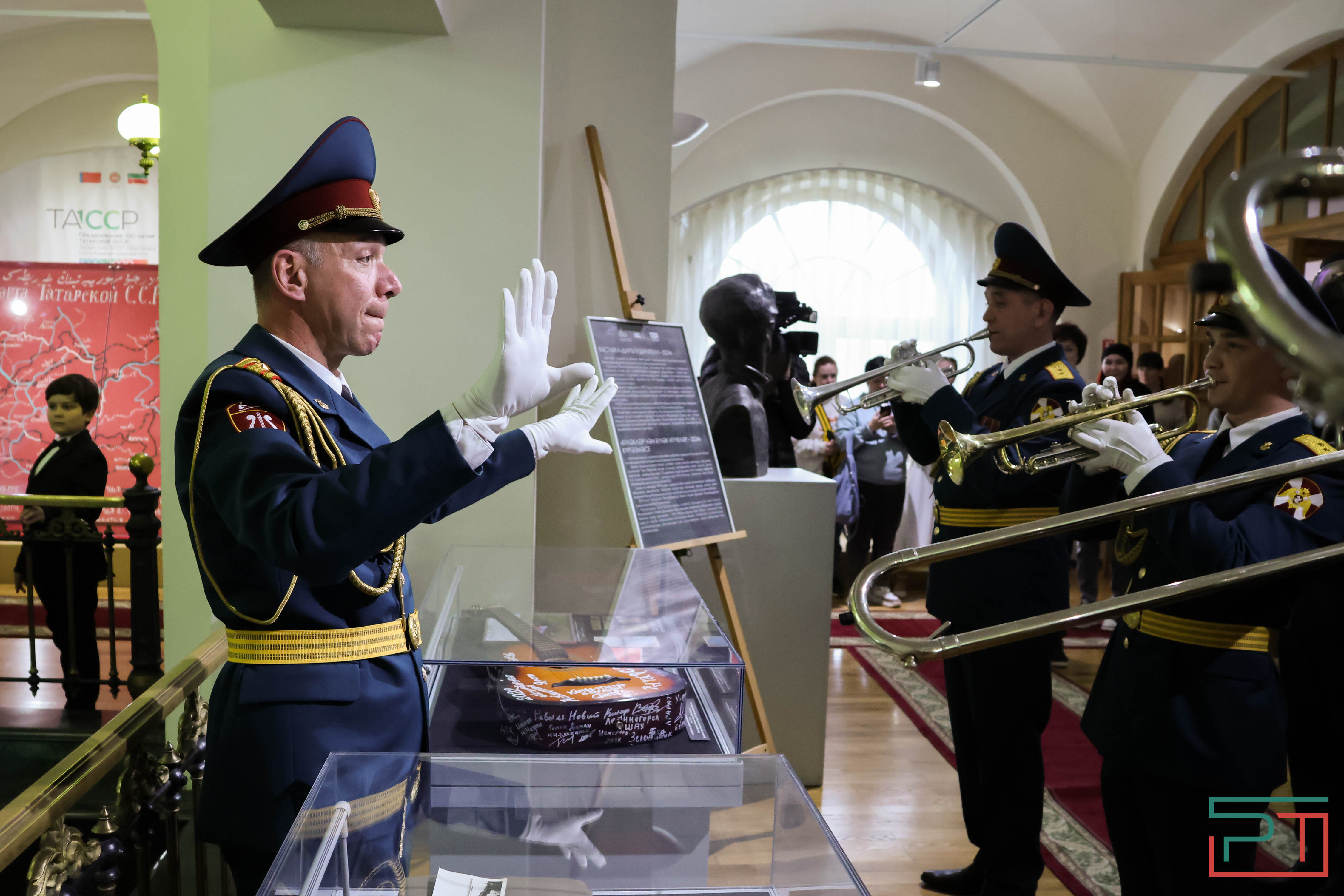 Акция «Знамя – символ Победы» прошла в Нацмузее РТ