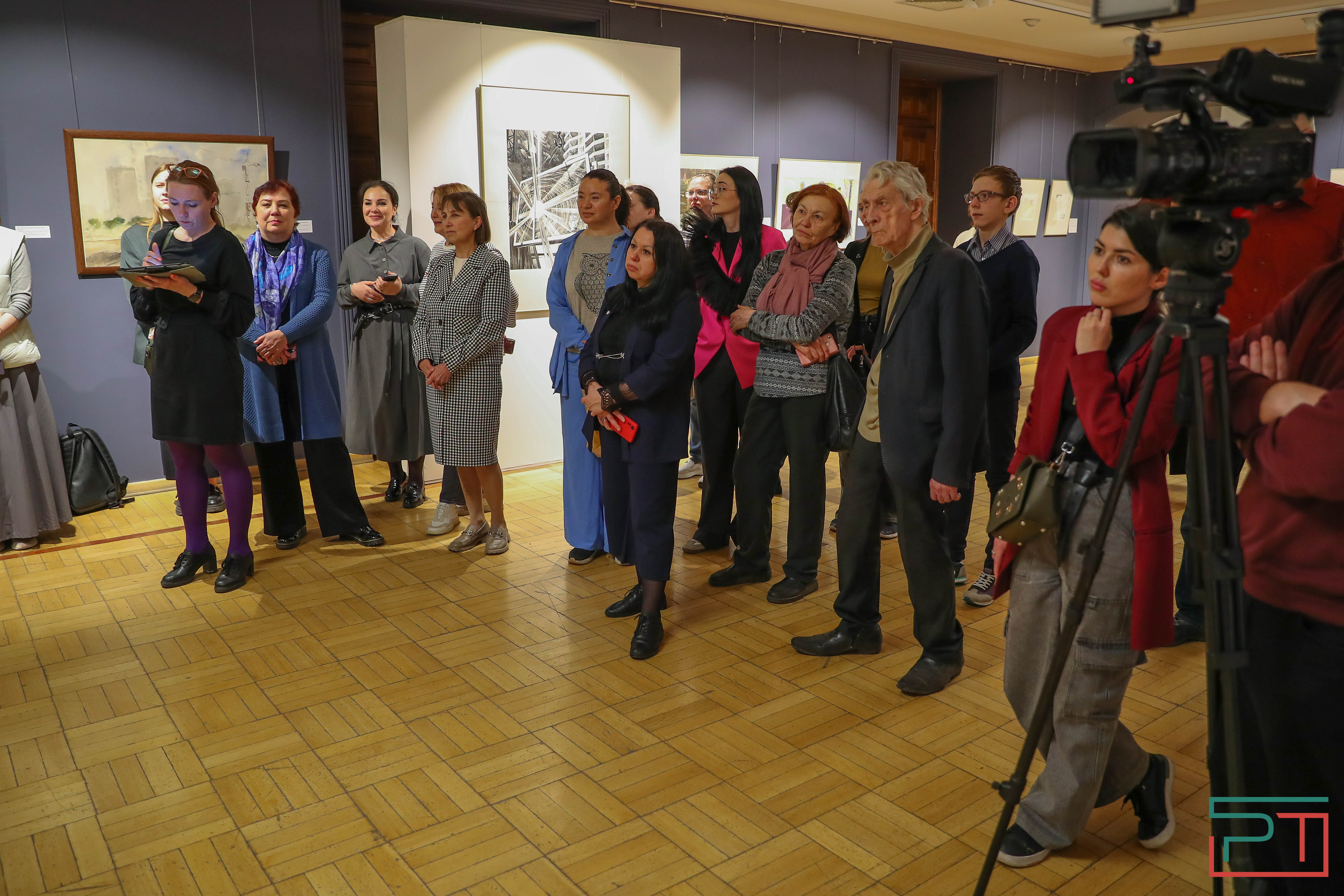 Выставка «Свадьба на Советской улице» открылась в «Хазинэ»