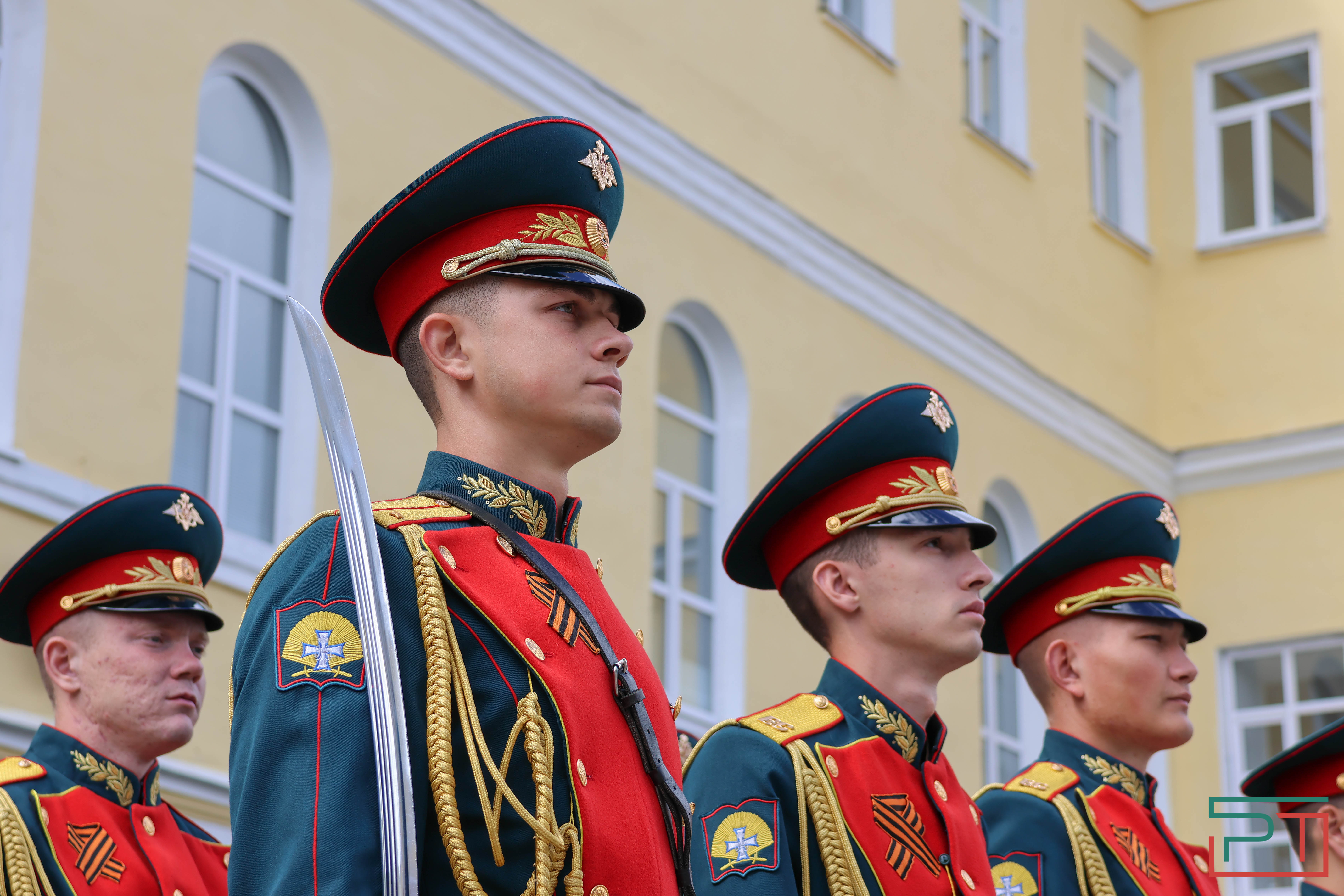 76-й выпуск прошел в Казанском Суворовском училище
