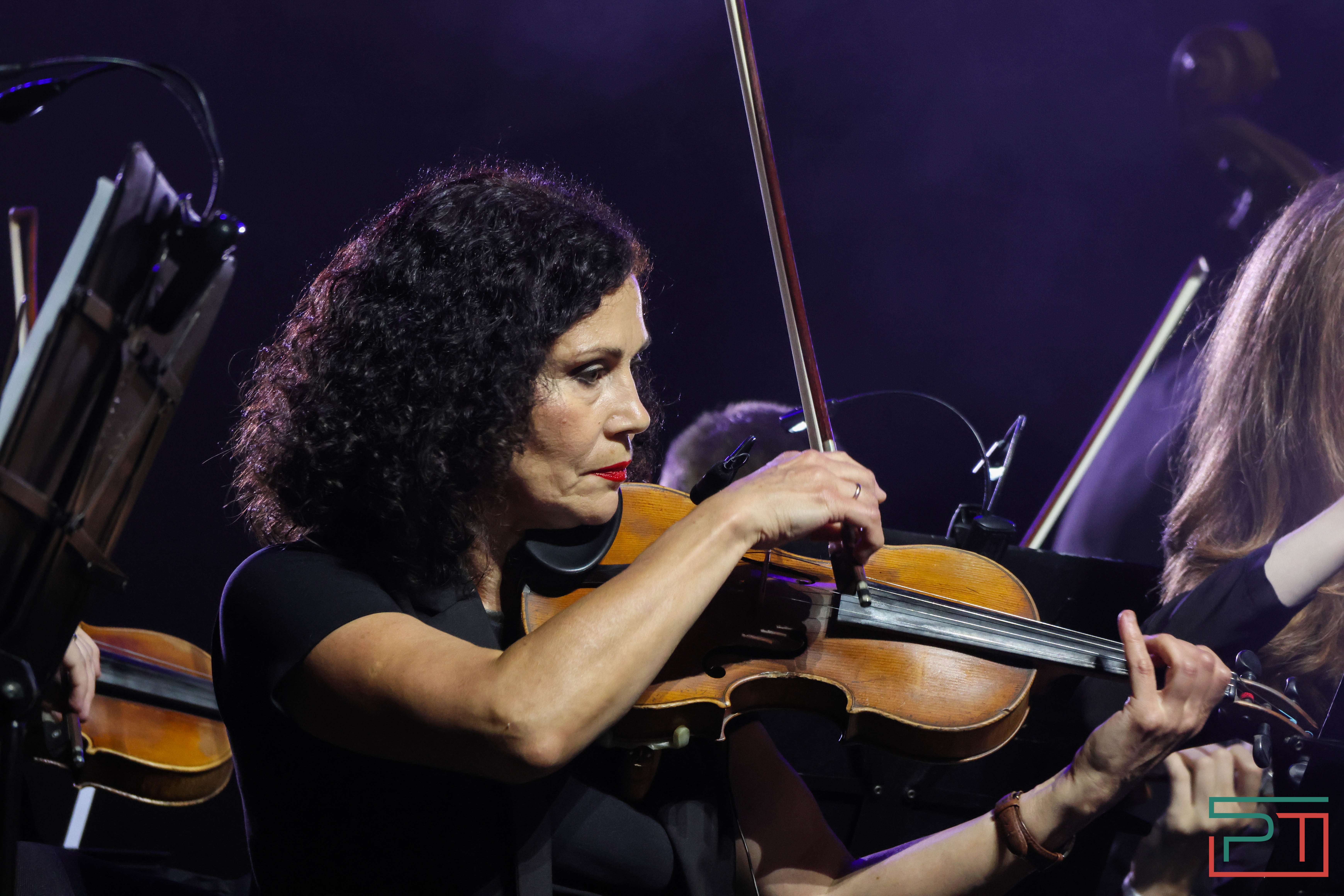 Общегородской школьный выпускной прошел в Казани