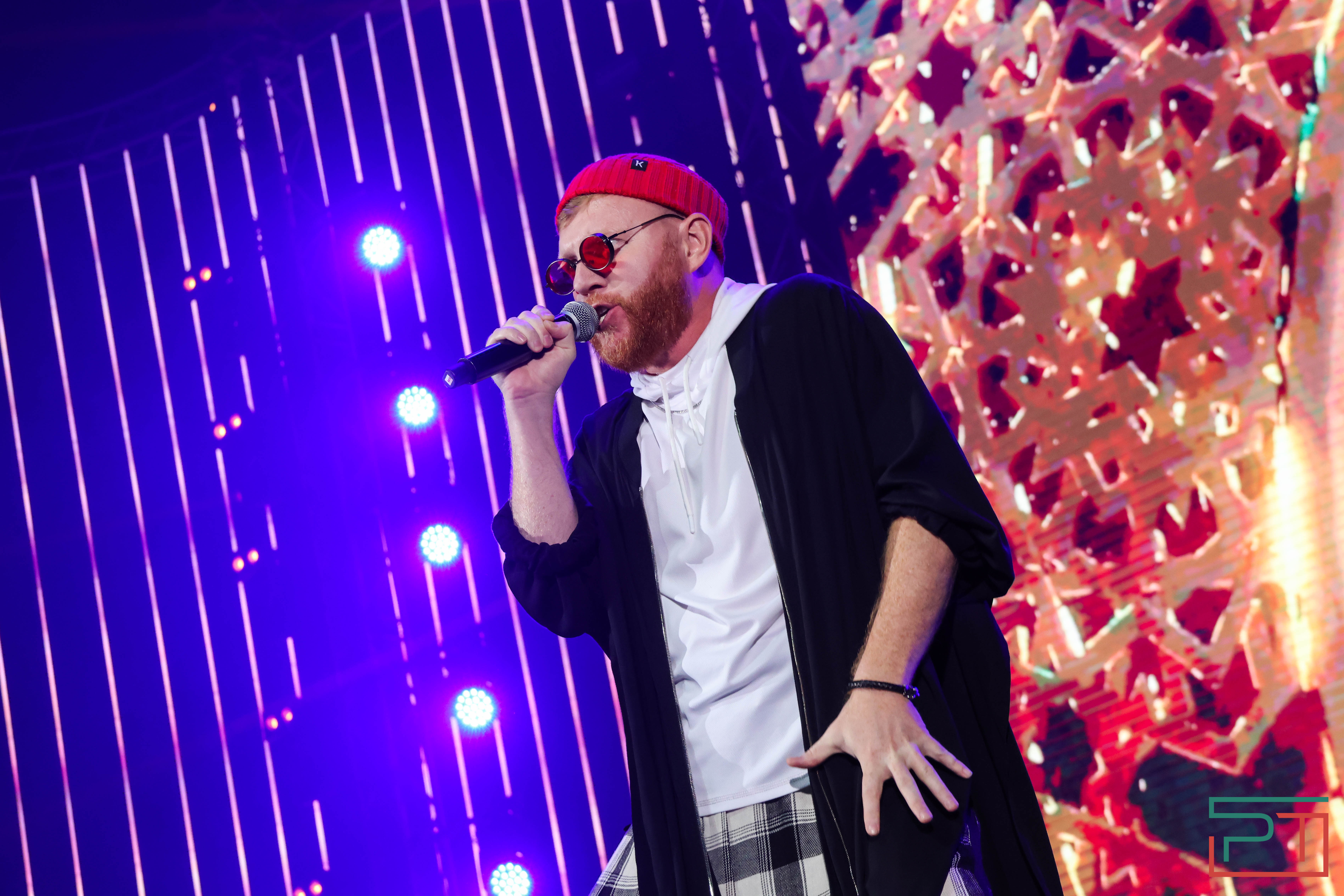 Общегородской школьный выпускной прошел в Казани