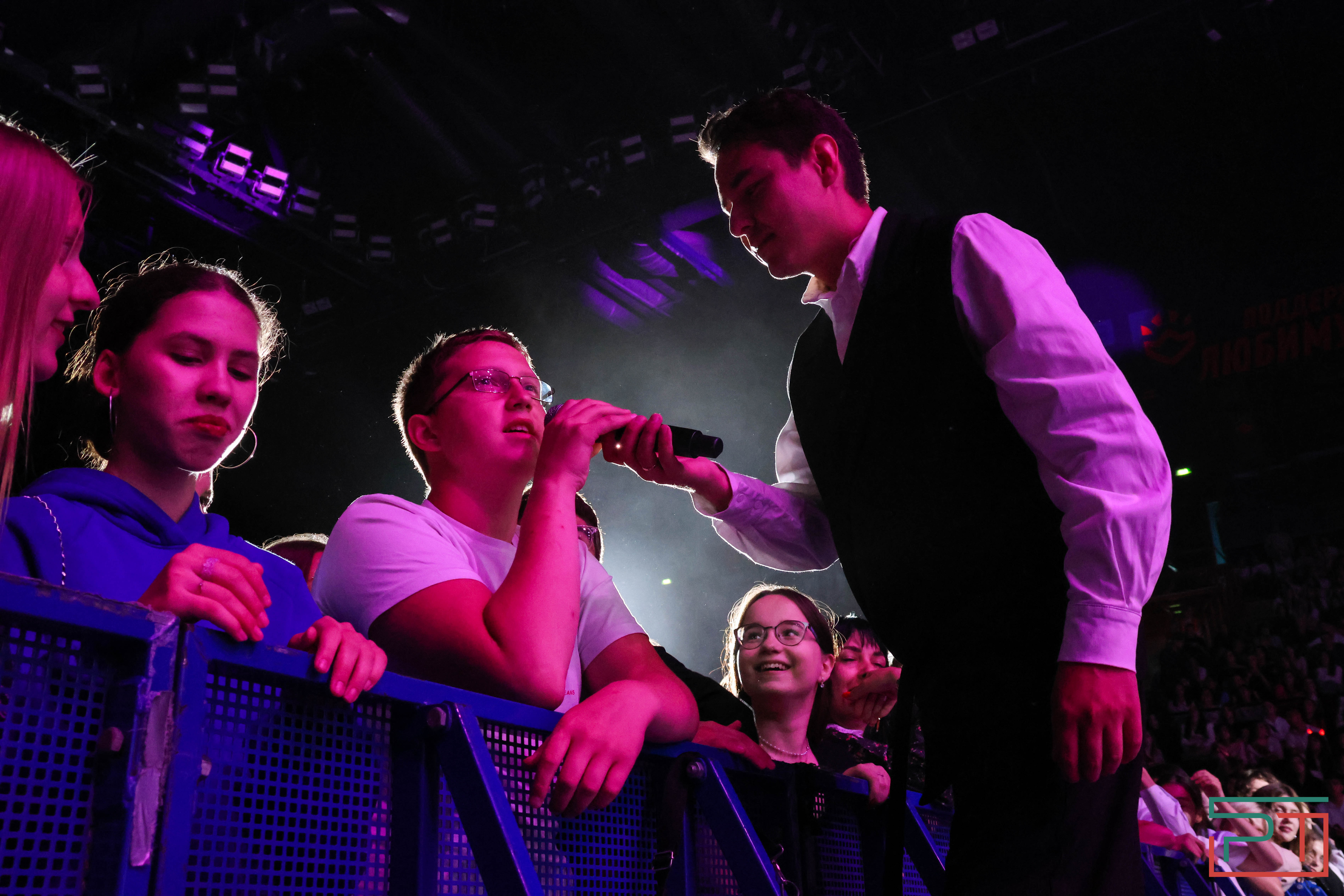 Общегородской школьный выпускной прошел в Казани