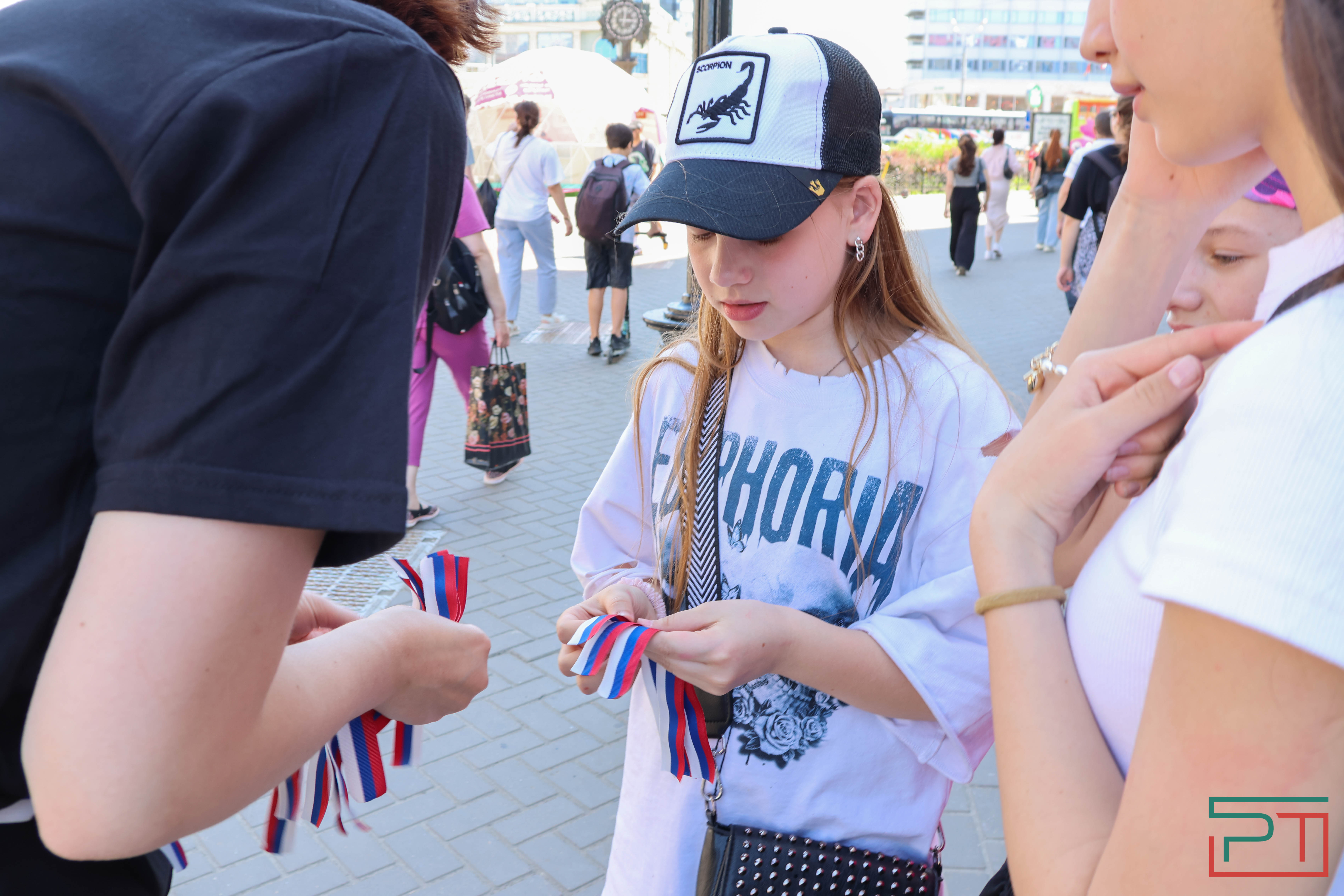 Акция "Горжусь флагом" прошла в Казани