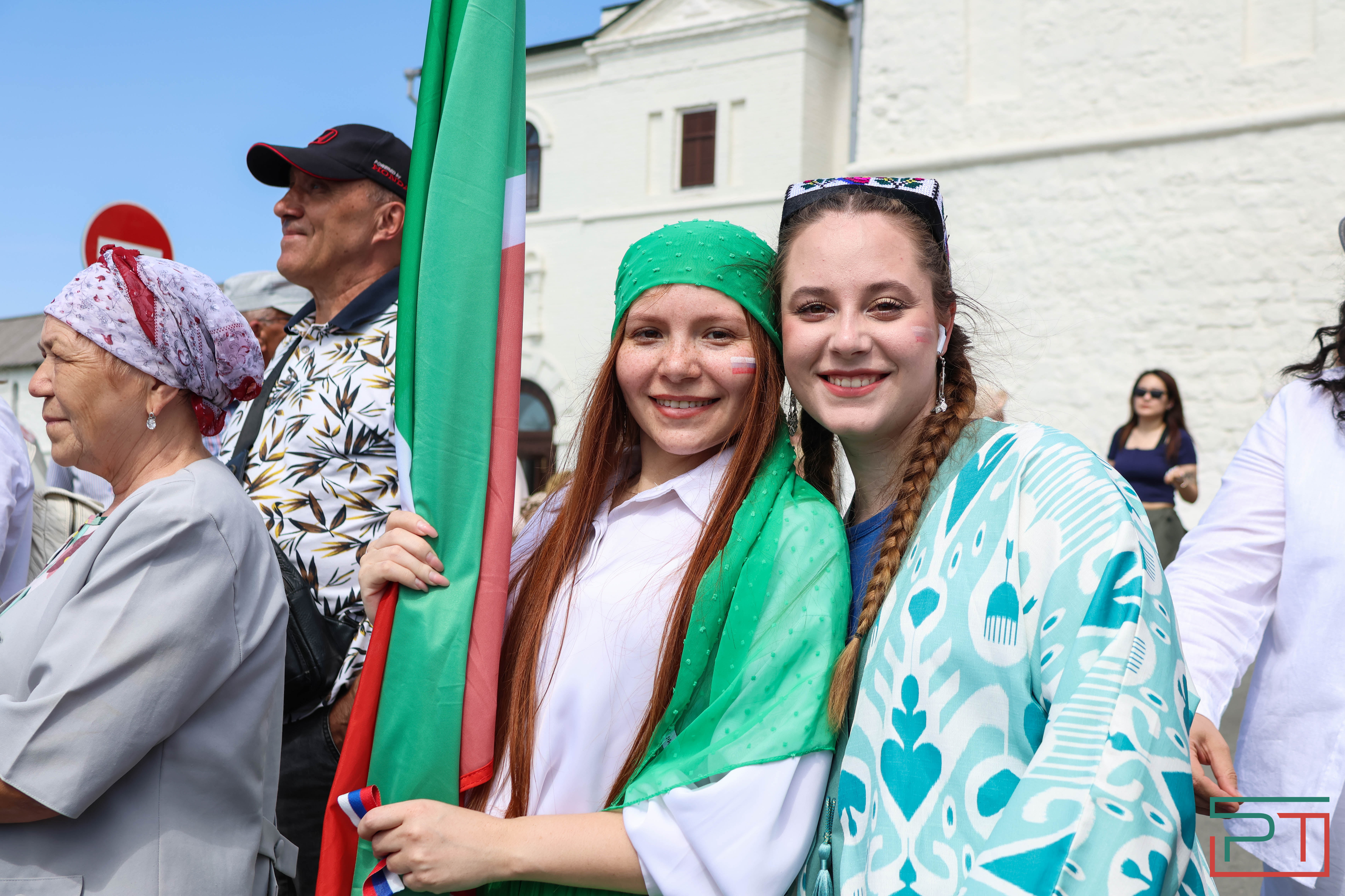 Парад дружбы народов прошел в Казани