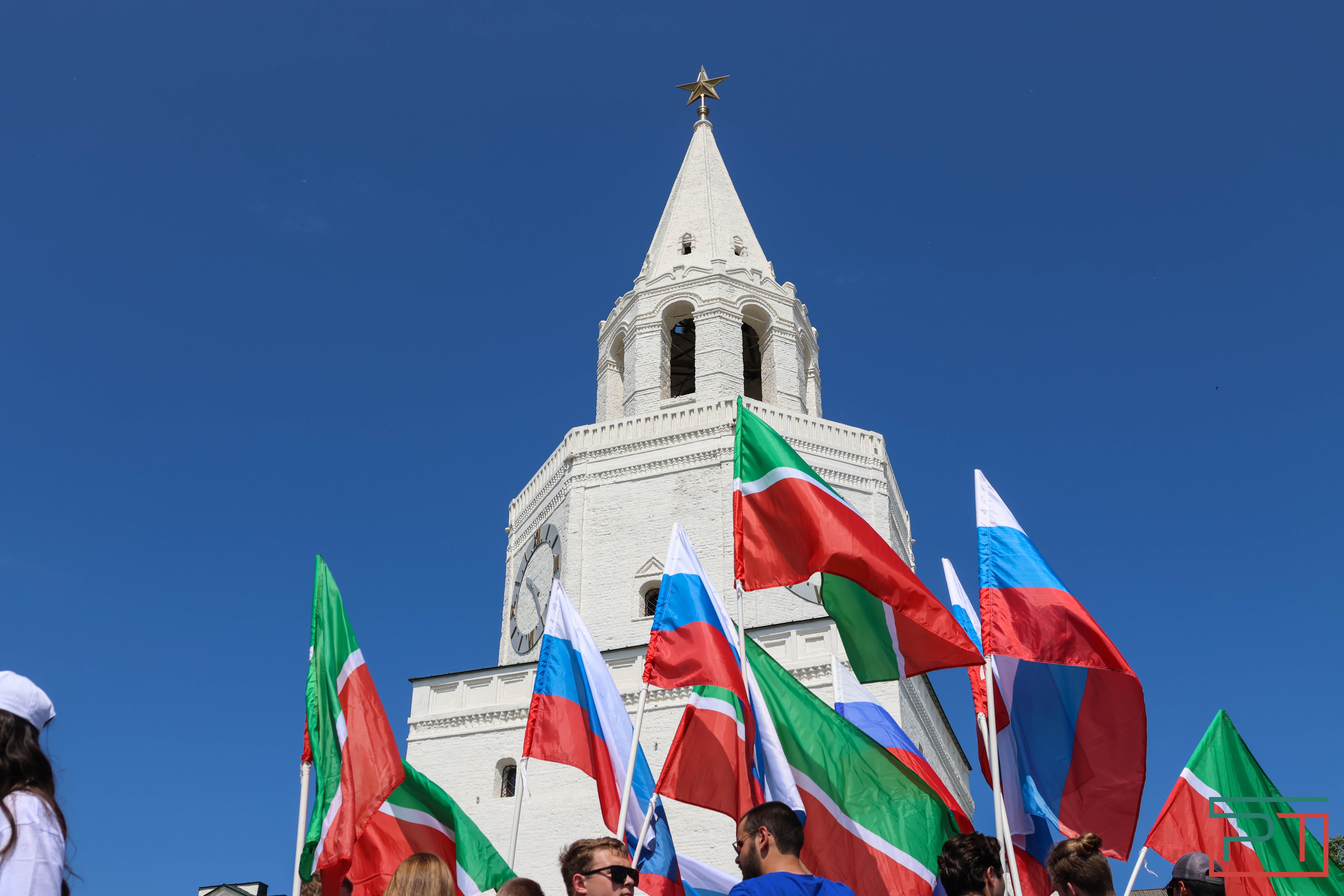 Парад дружбы народов прошел в Казани
