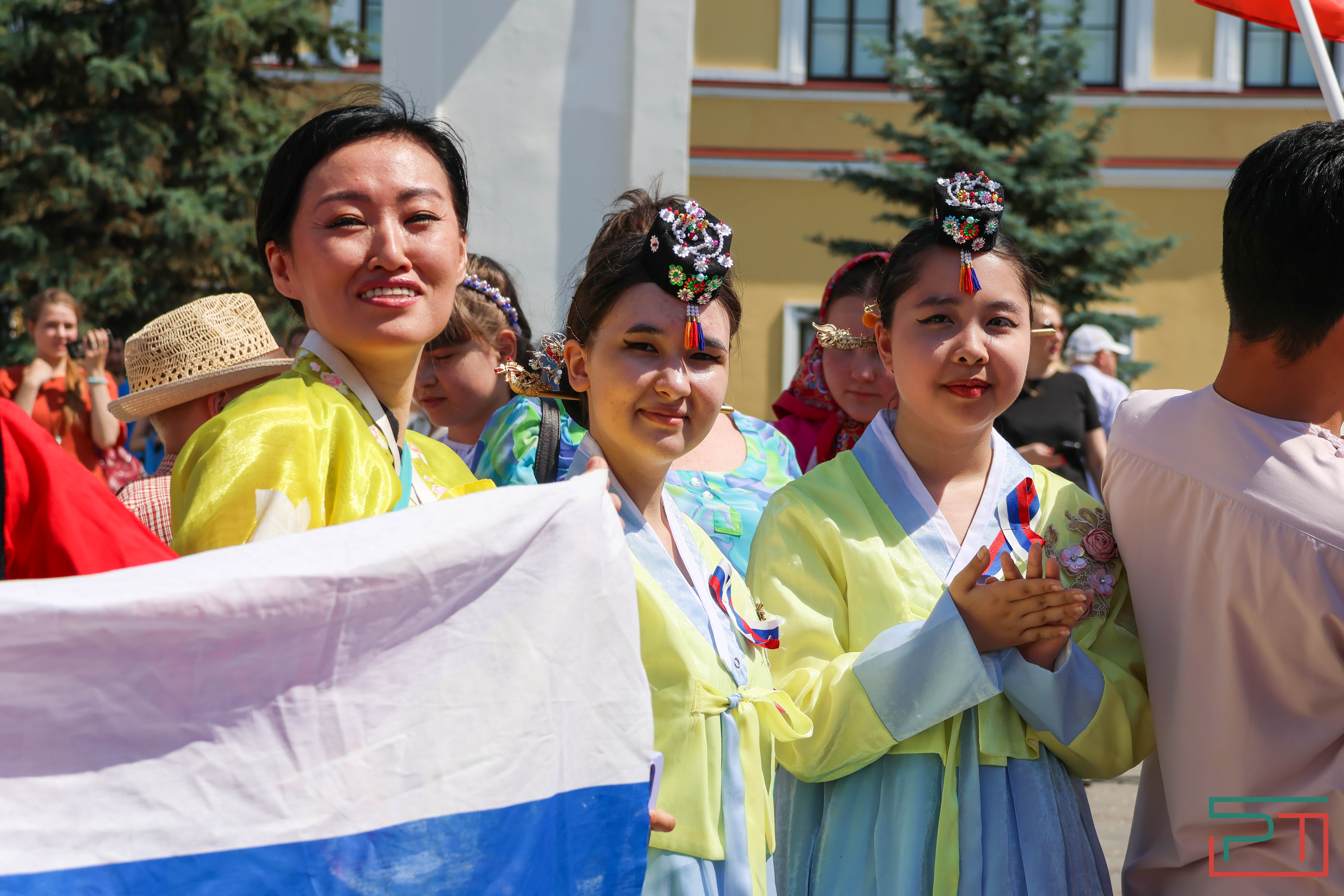 Парад дружбы народов прошел в Казани