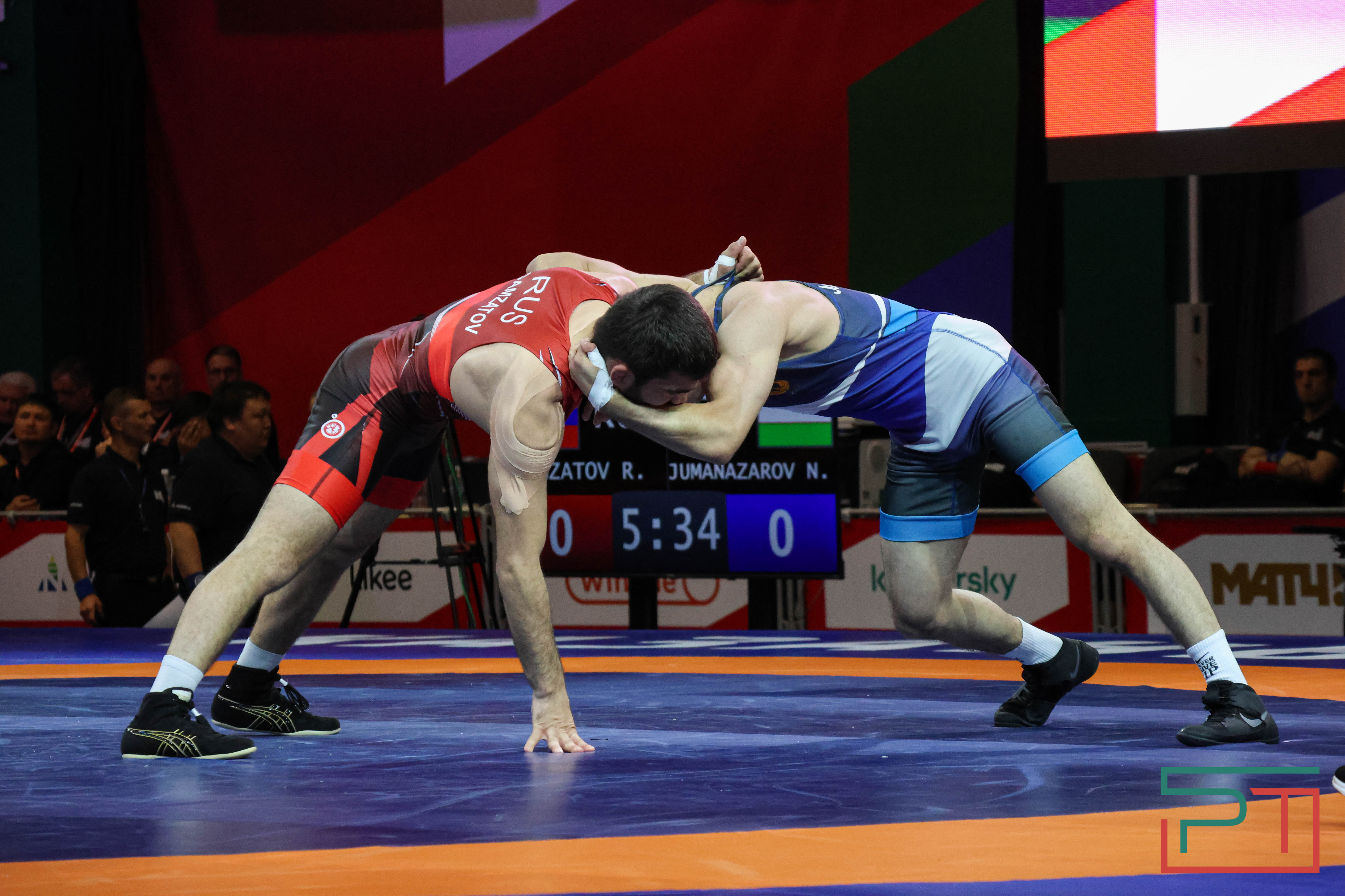 Борцы вольного стиля принесли России девять золотых медалей на Играх БРИКС